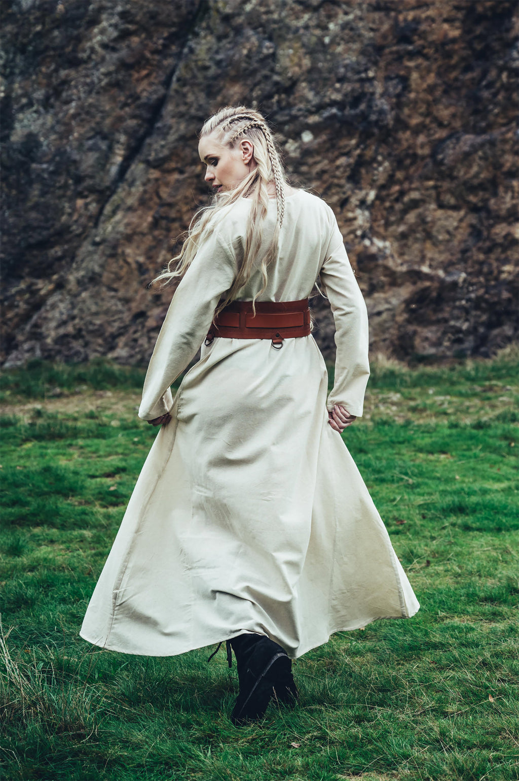 Immagine del prodotto Abito medioevale Valdis beige
