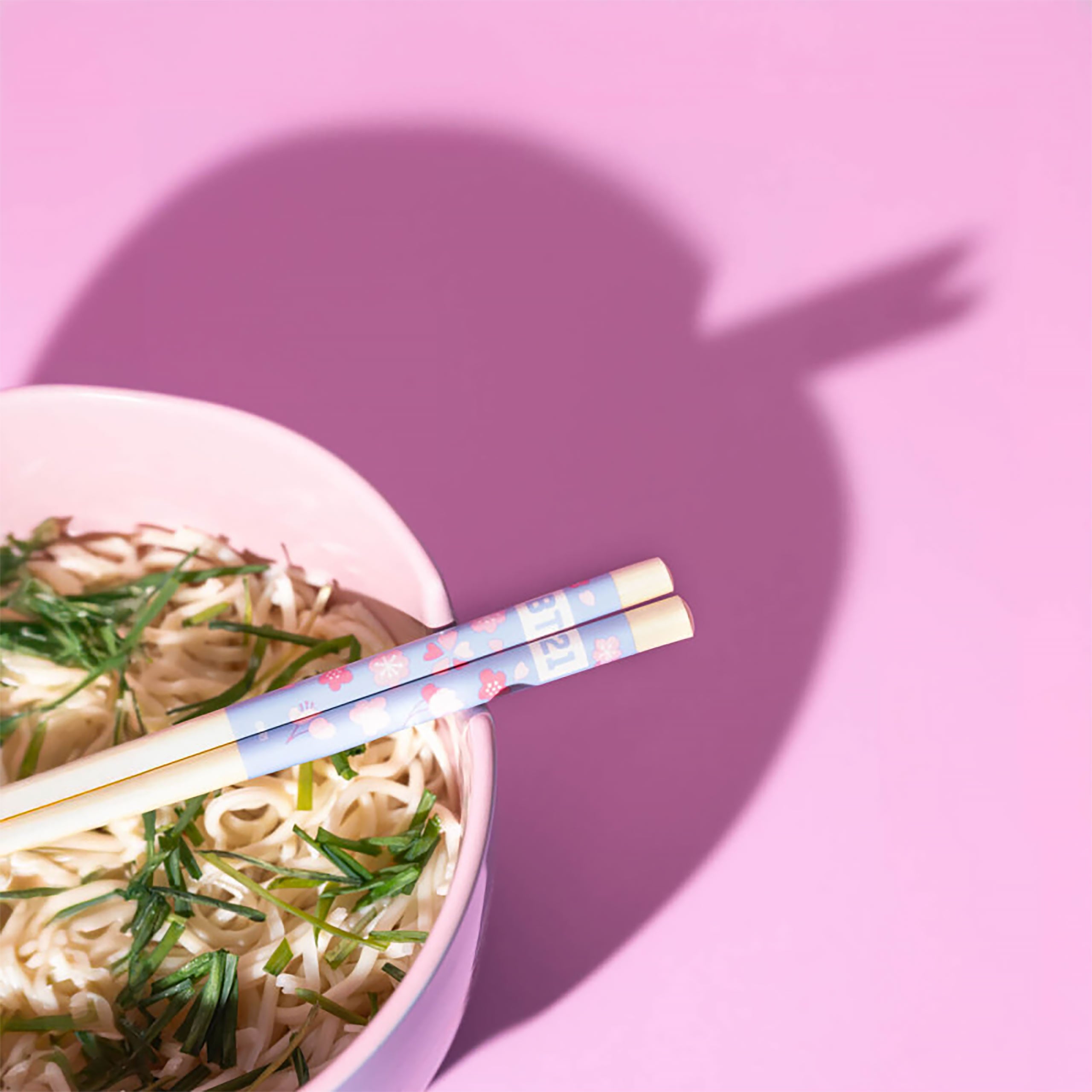 Immagine del prodotto BT21 - Ciotola di Ramen con Bacchette dei Personaggi