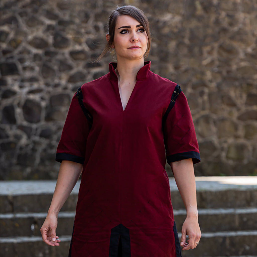 Immagine del prodotto Dungeons & Dragons - Tunica da combattente rosso-nero