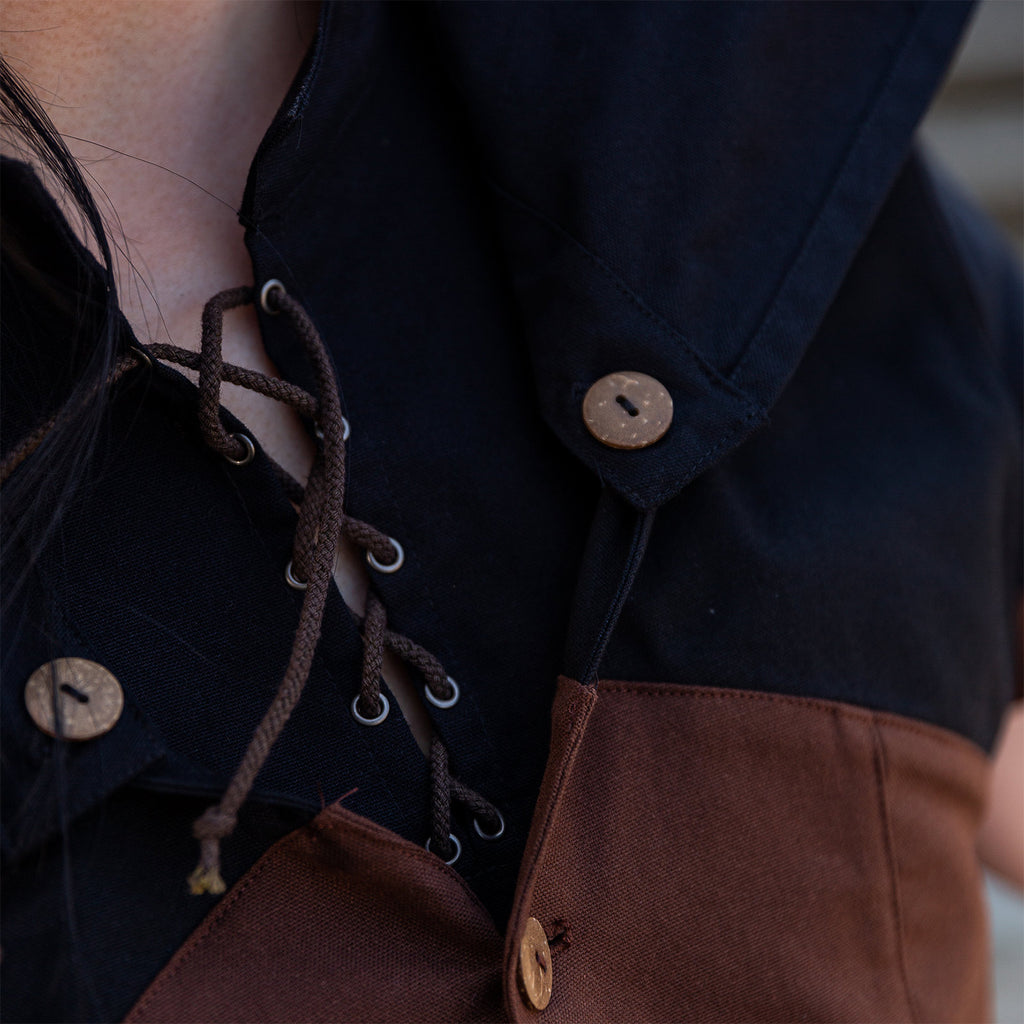 Product image Dungeons & Dragons - Rogue Hooded Vest Brown