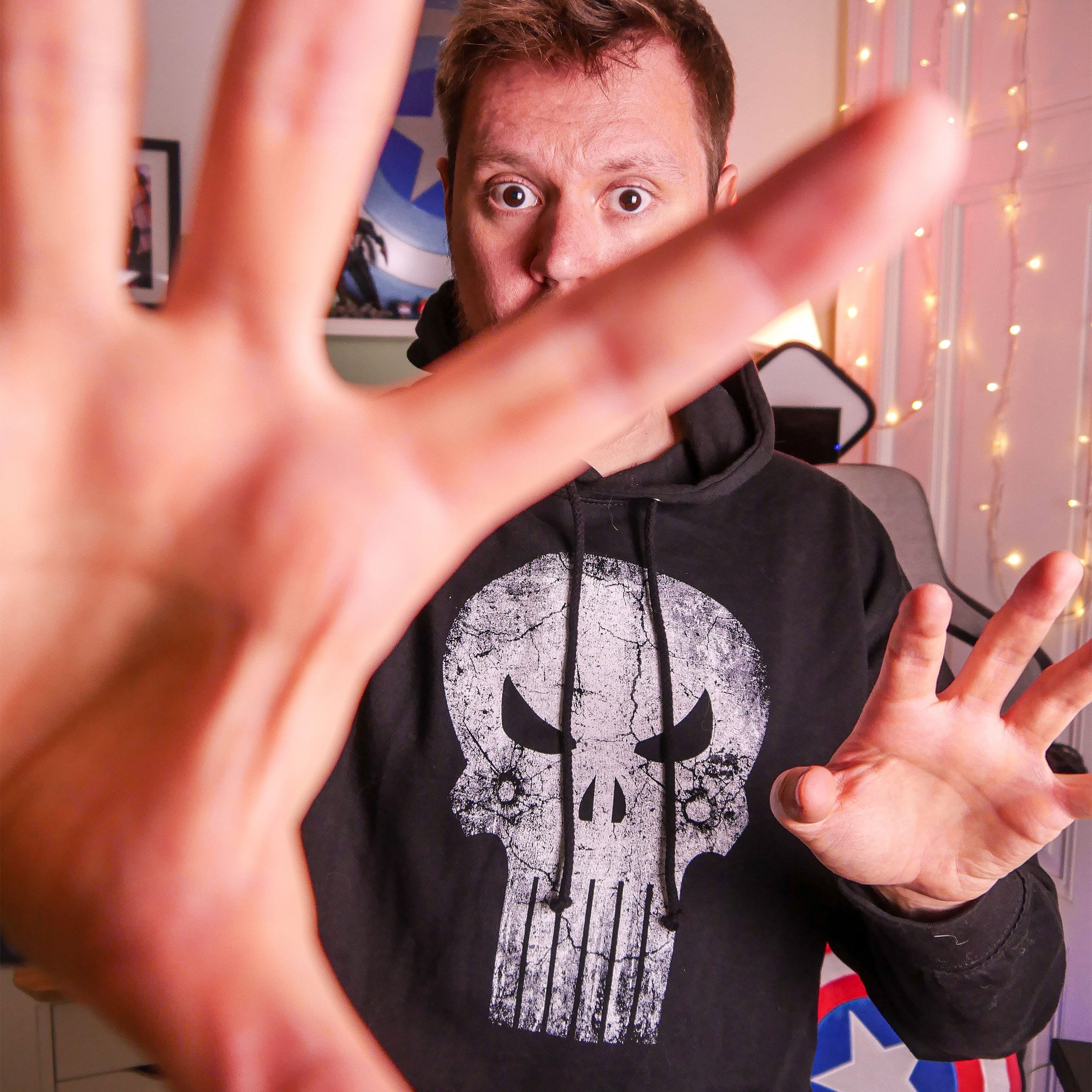 Immagine del prodotto Punisher - Felpa con cappuccio nera 'Punishment Delivered'