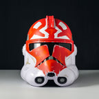 Immagine del prodotto Replica premium del casco del Clone Trooper 332nd di Ahsoka Tano con distortore di voce - Star Wars