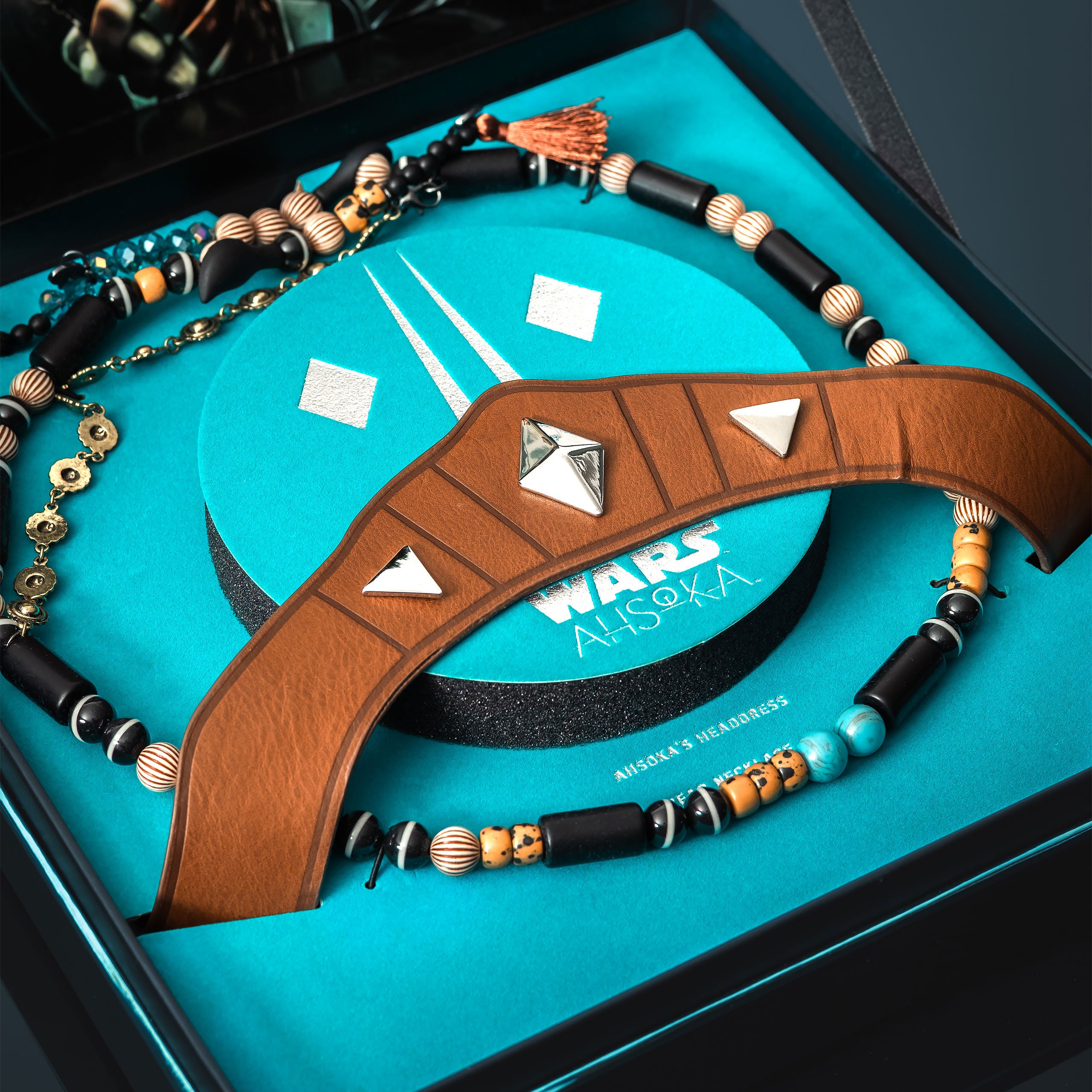 Immagine del prodotto Star Wars - Ahsoka Fascia per capelli e perle per cintura Replica limitata