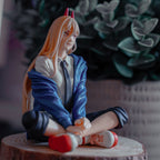 Immagine del prodotto Chainsaw Man - Figura di Power seduto