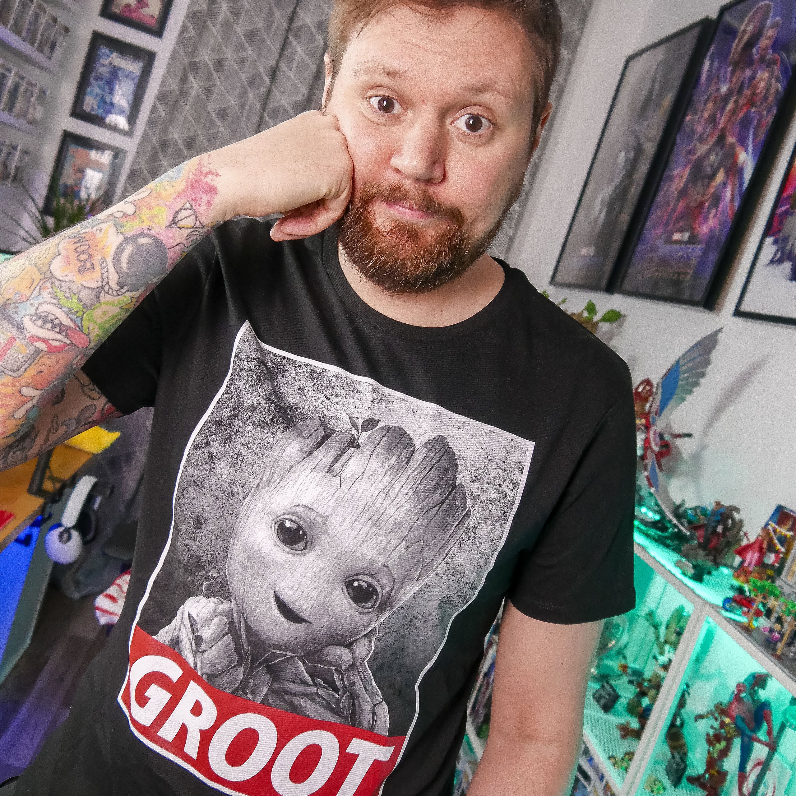Immagine del prodotto T-shirt nera Baby Groot - Marvel