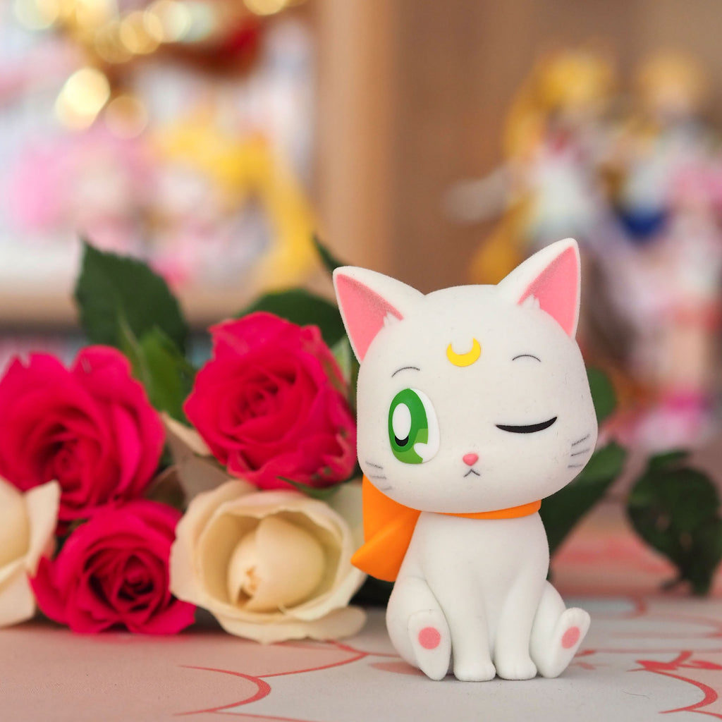 Immagine del prodotto Sailor Moon Cosmos - Figura Fluffy Puffy di Artemis Versione B