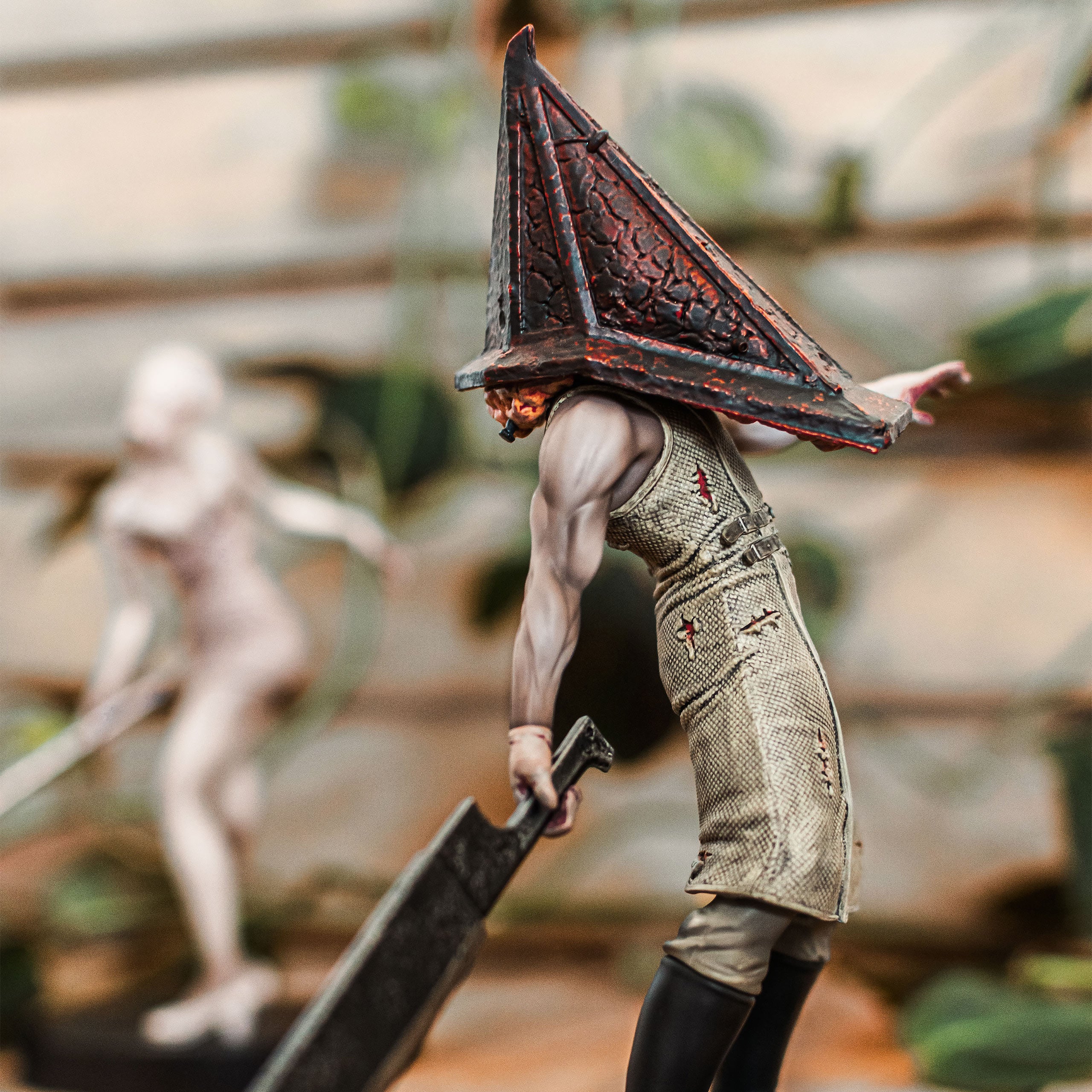 Product image Silent Hill 2 - Red Pyramid Head Figure