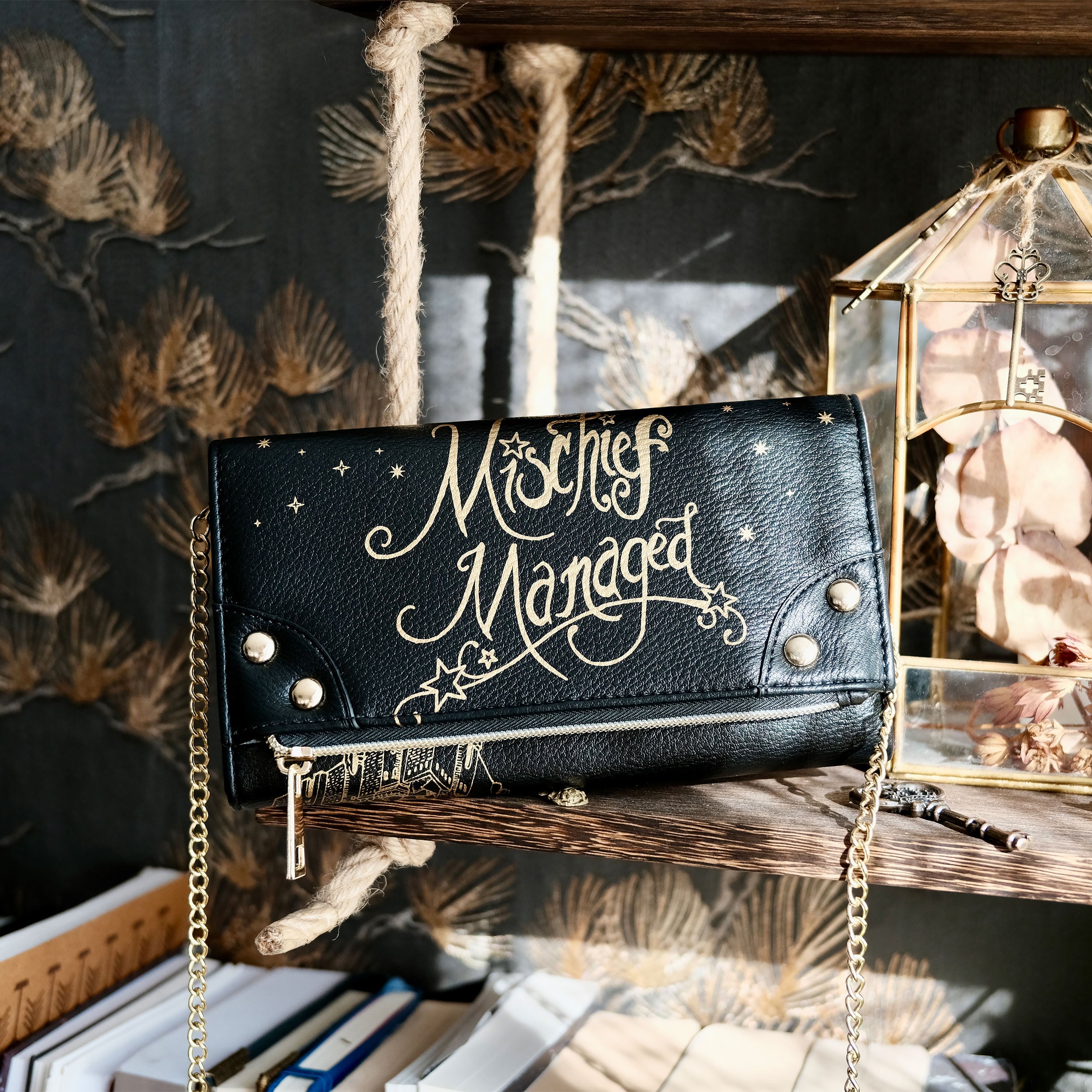 Product image Harry Potter - Mischief Managed Crossbody Bag