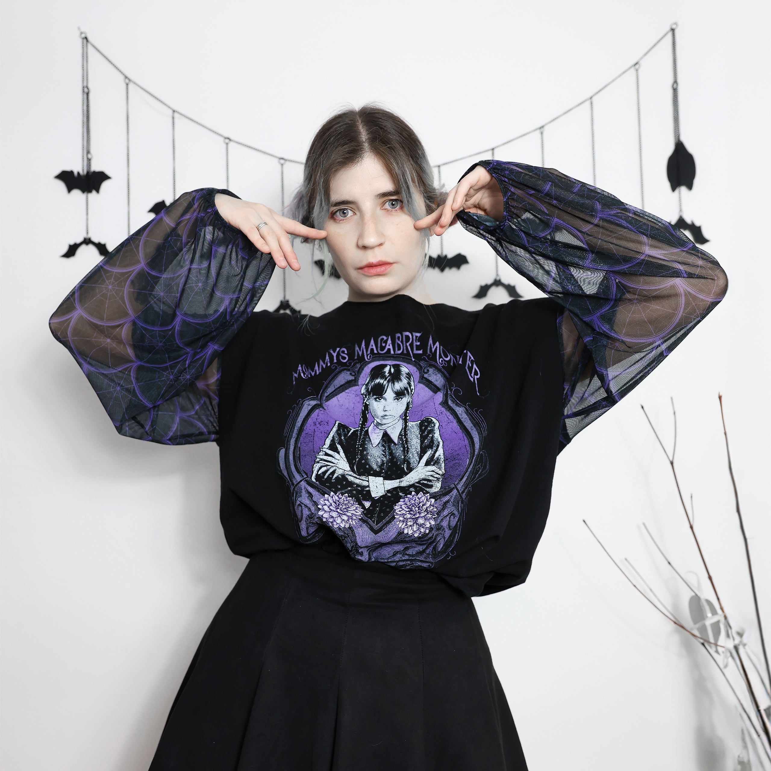 Immagine del prodotto Wednesday - Felpa Crop Monster di Mamma