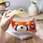 Immagine del prodotto Tazza Kawaii di Panda Rosso con coperchio per fan dell'Anime