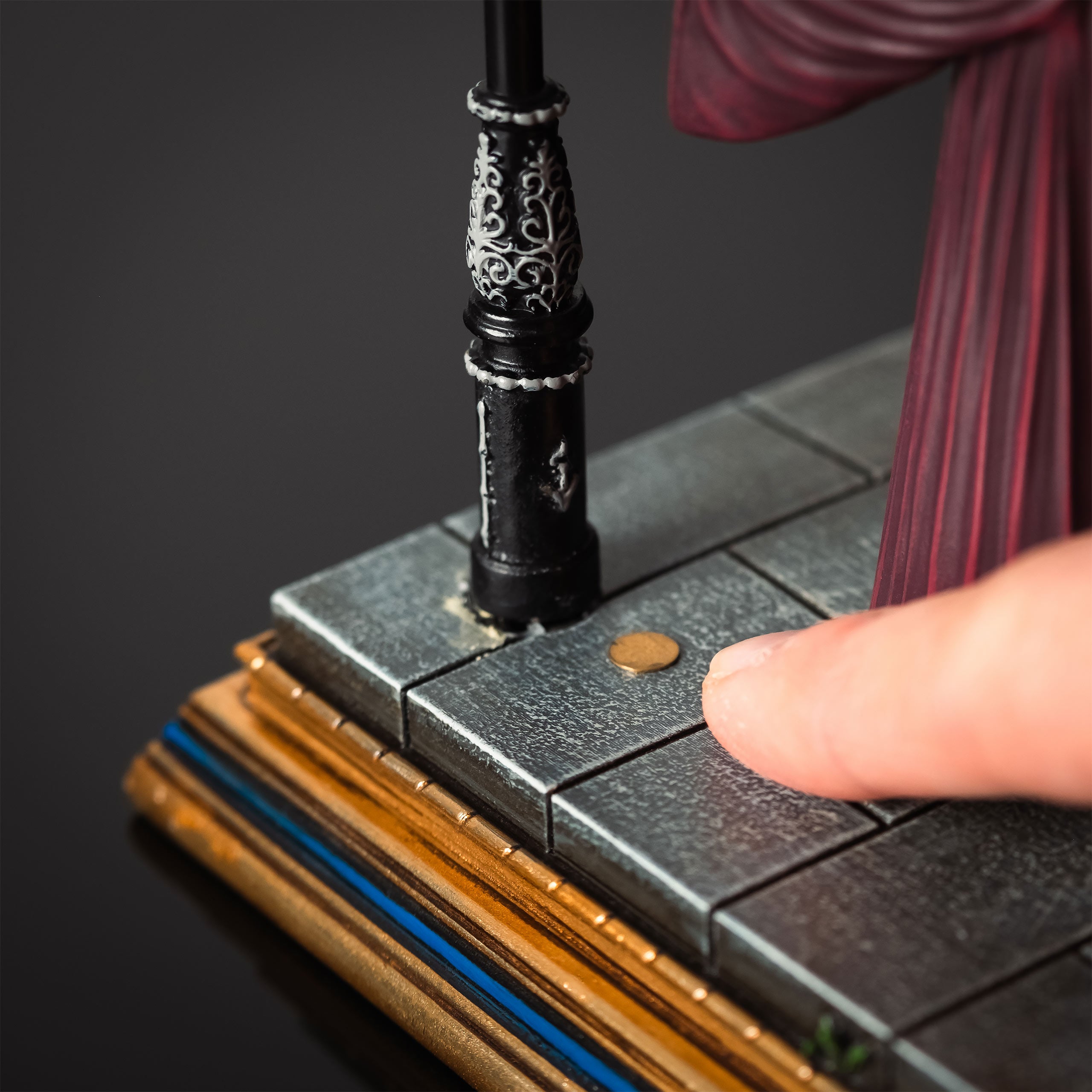 Immagine del prodotto Harry Potter - Figura Diorama Dumbledore Privet Drive con Luce