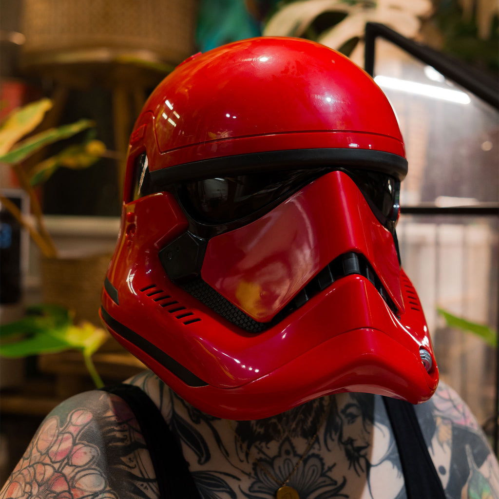 Immagine del prodotto Star Wars - Galaxy‘s Edge Capitano Cardinal Casco Nero Serie Replica