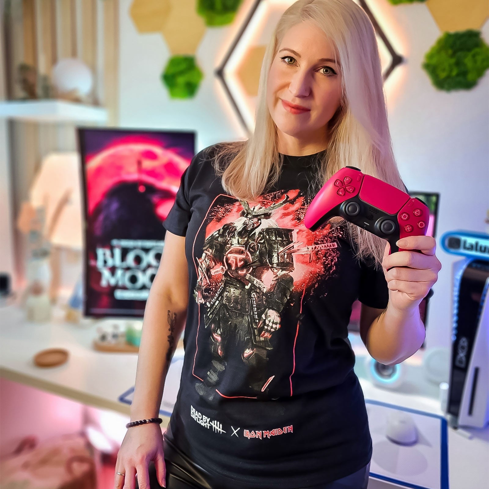 Immagine del prodotto Dead by Daylight x Iron Maiden - Oni Samurai Eddie Killer T-Shirt