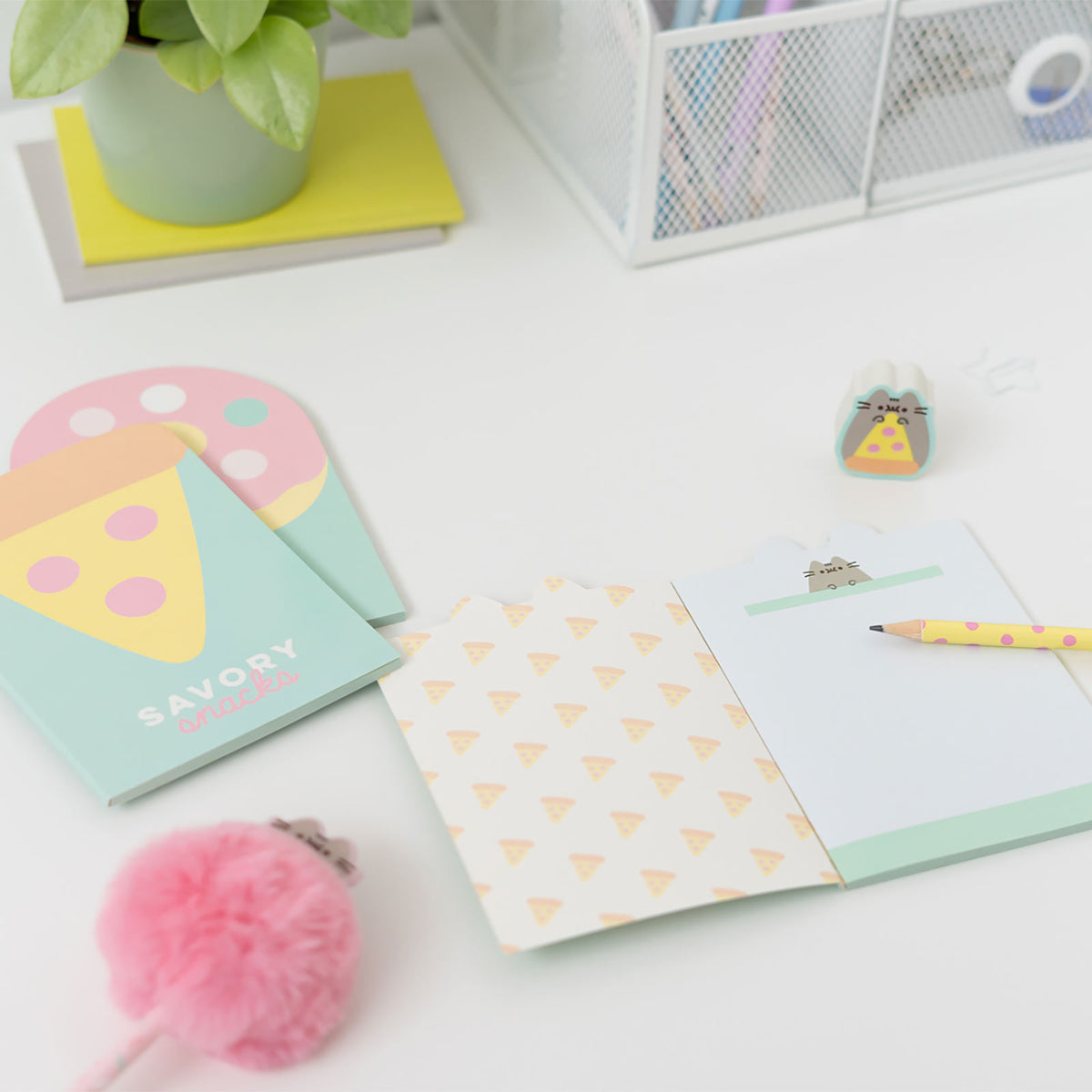 Immagine del prodotto Set da scrittura Foodie - Pusheen