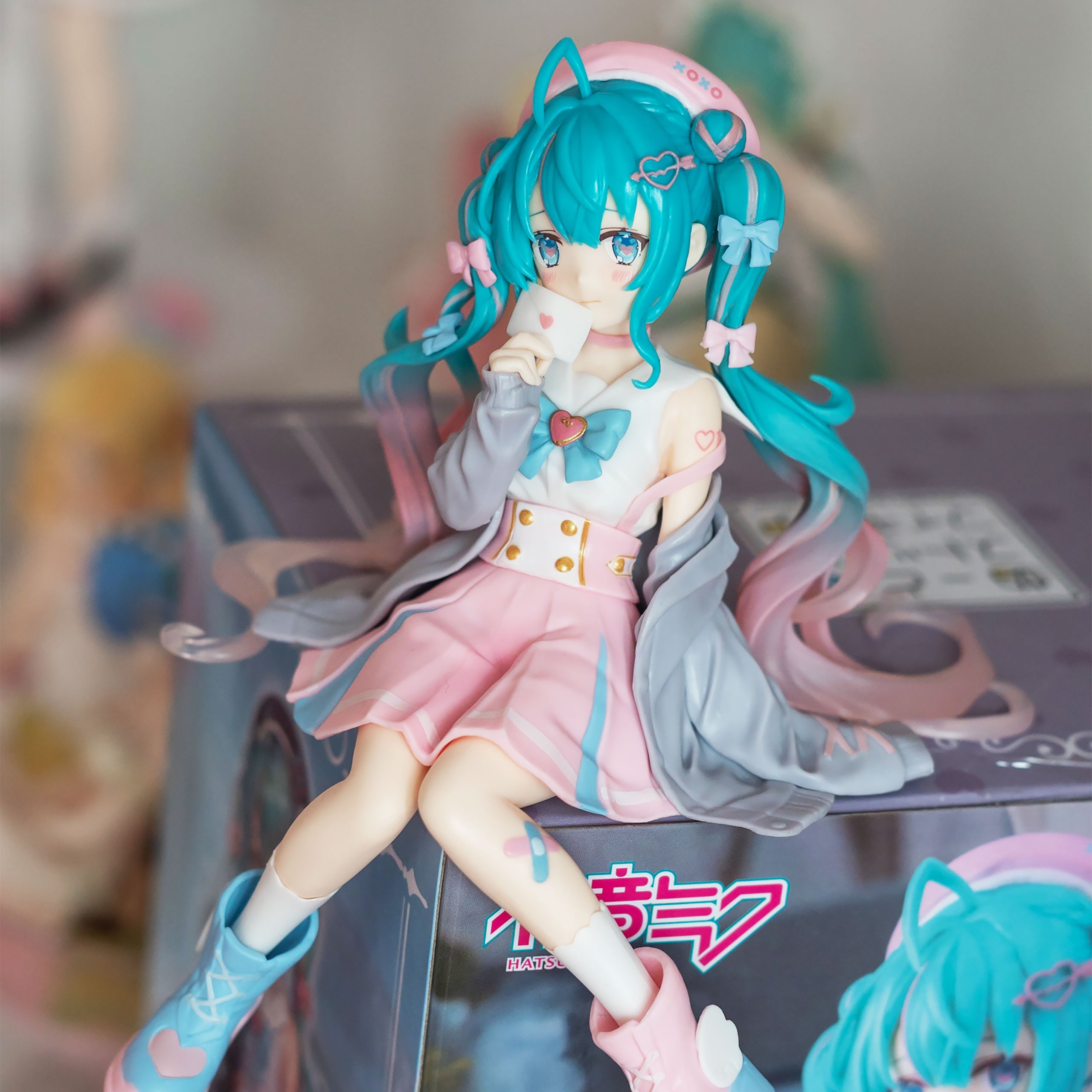 Product image Hatsune Miku - Noodle Stopper Figure Love Sailor Grey Color Version