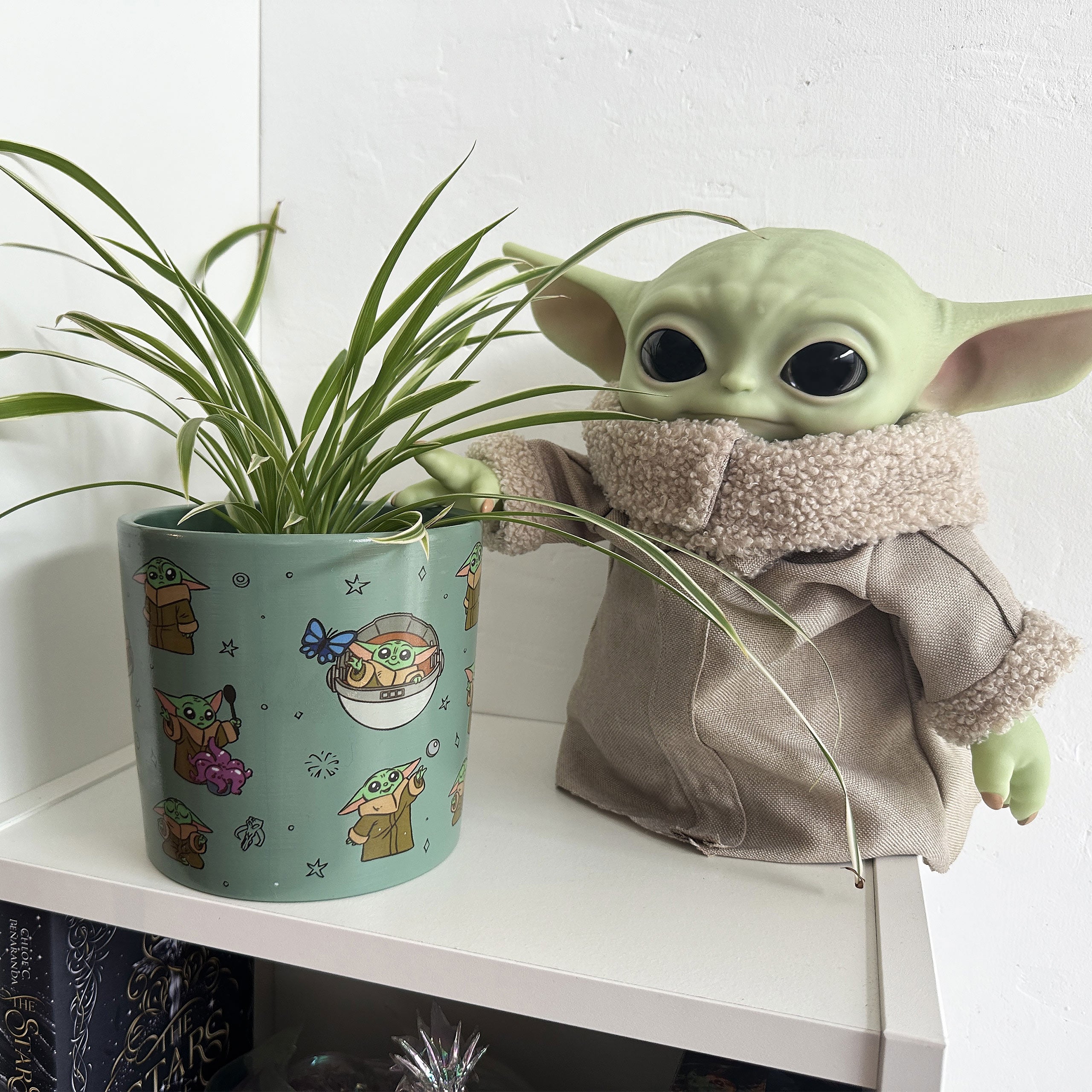 Product image Grogu Flower Pot - Star Wars The Mandalorian