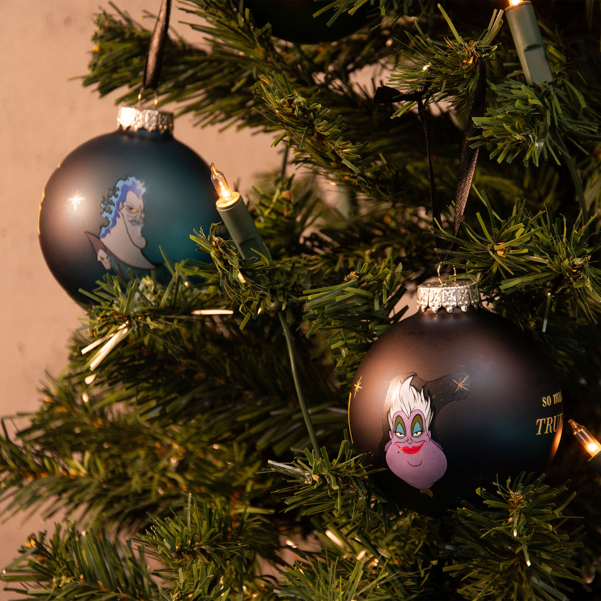 Immagine del prodotto Cattivi - Ornamenti per albero di Natale personaggi 7 pezzi