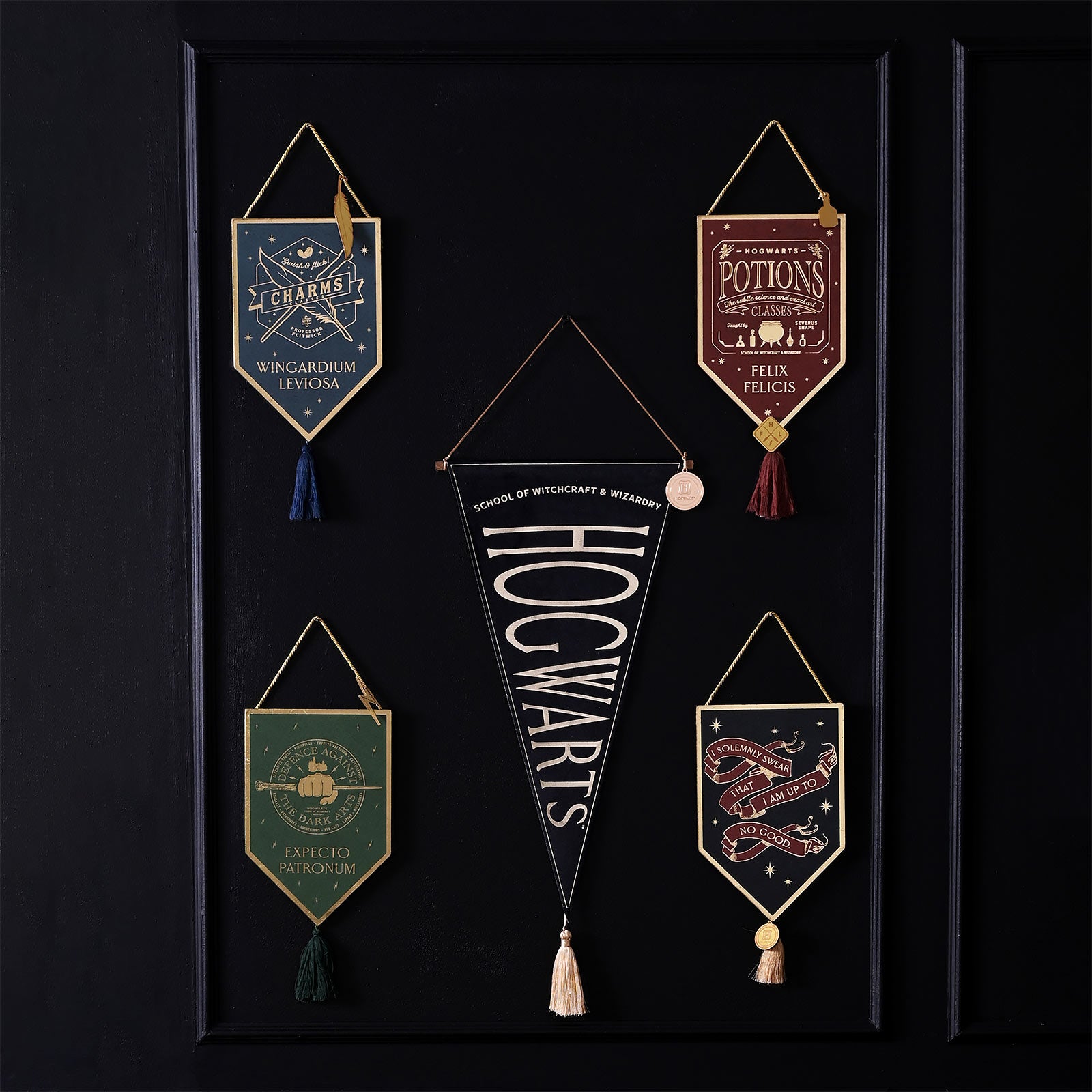 Immagine del prodotto Harry Potter - Alumni Expecto Patronum Decorazione in Legno