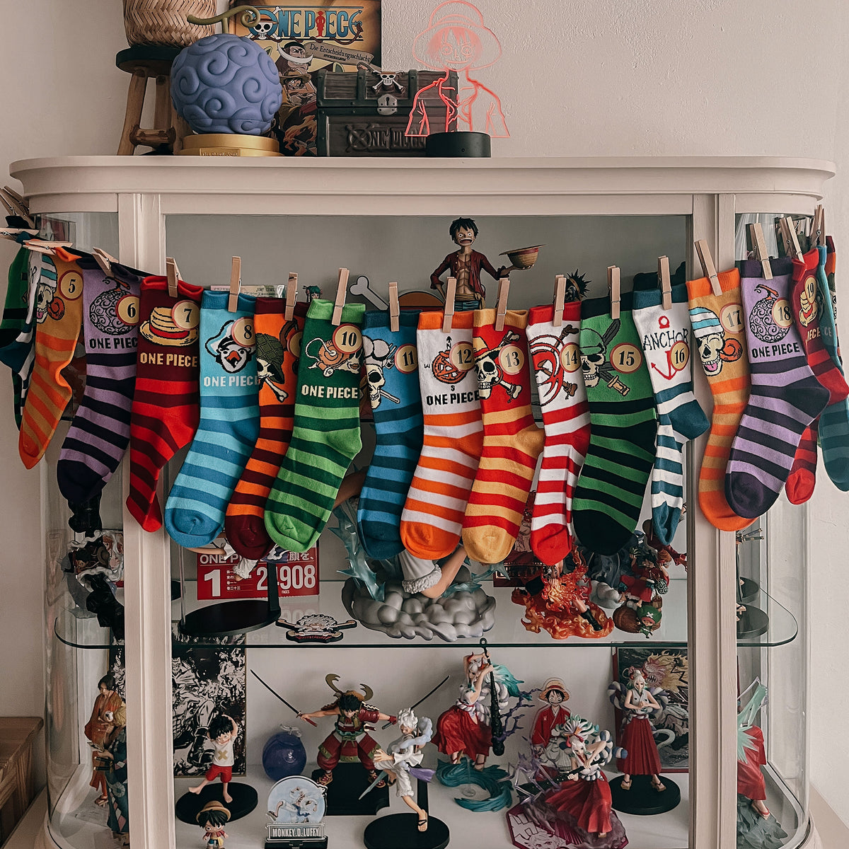 Immagine del prodotto Calendario dell'Avvento One Piece da riempire con calzini