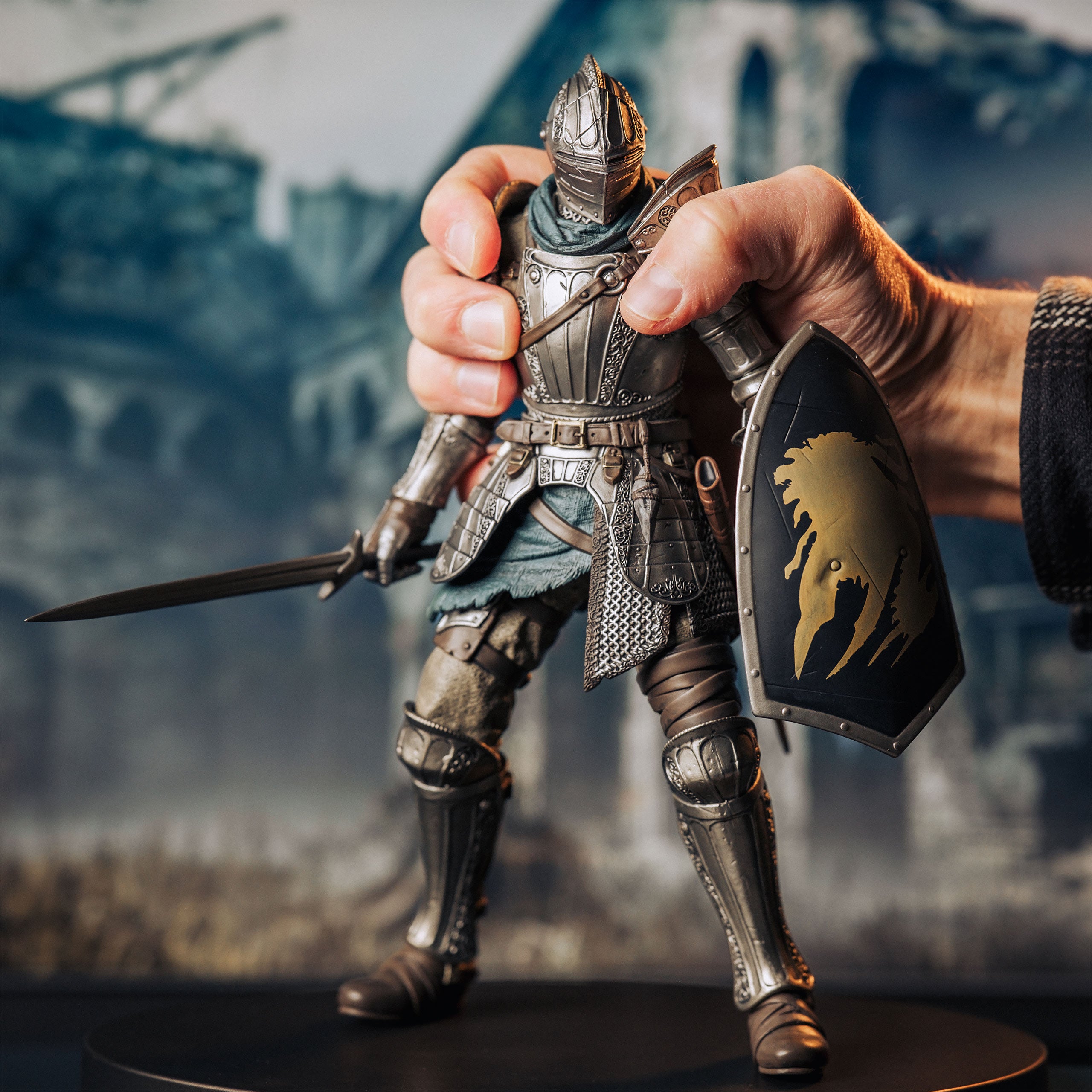 Product image Demon's Souls - Fluted Armor Figure
