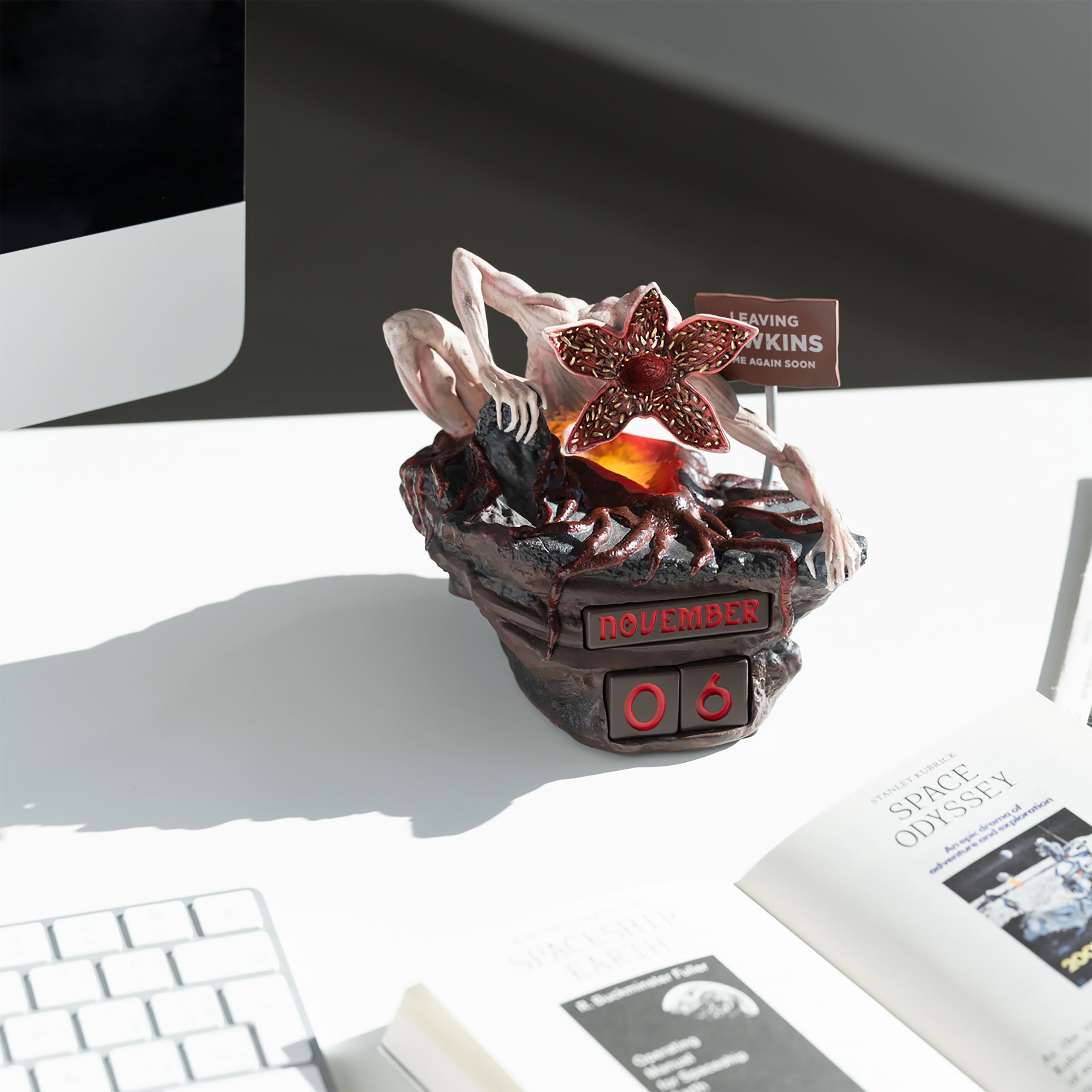 Product image Stranger Things - Demogorgon 3D Perpetual Calendar