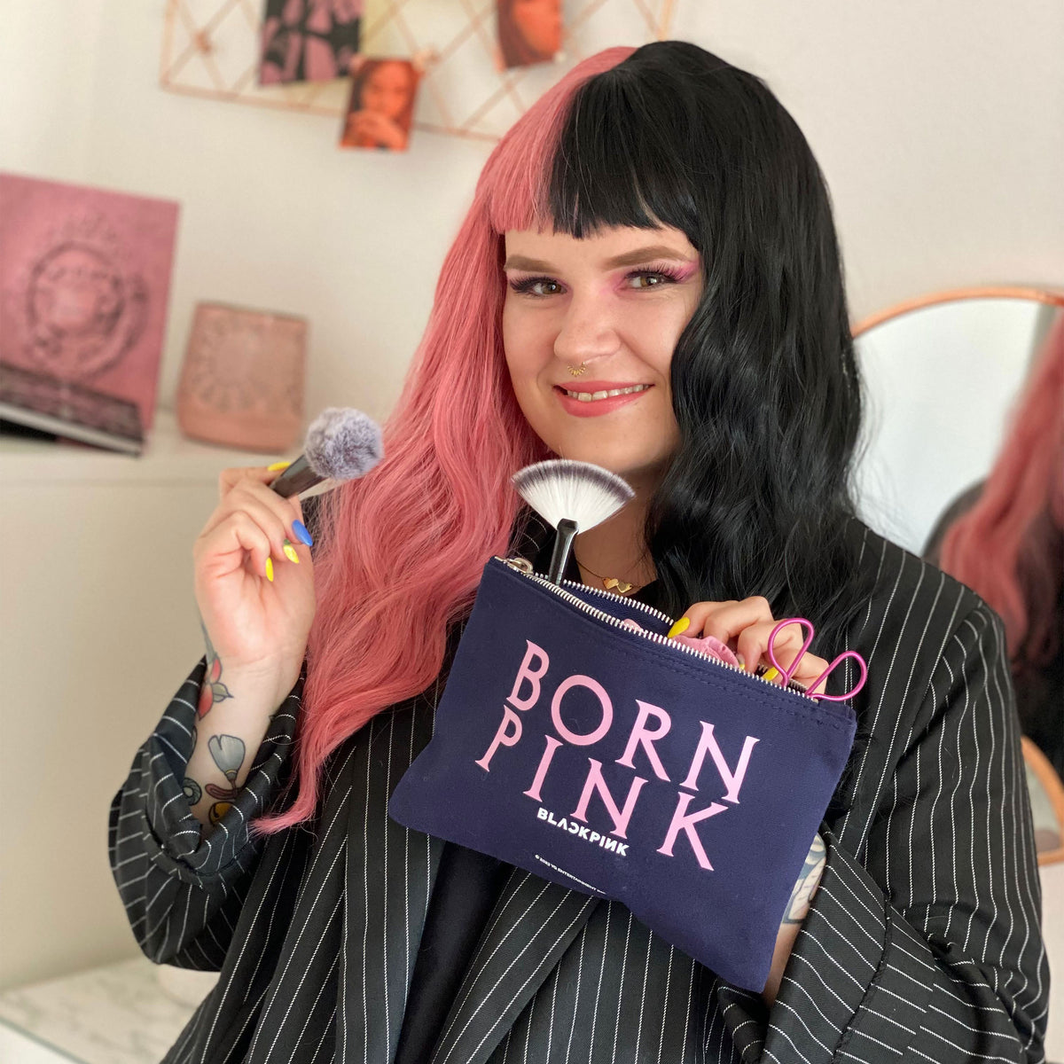Product image Blackpink - Born Pink Cosmetic Bag