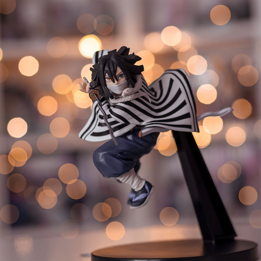 Immagine del prodotto Demon Slayer - Figura Vibration Stars di Obanai Iguro
