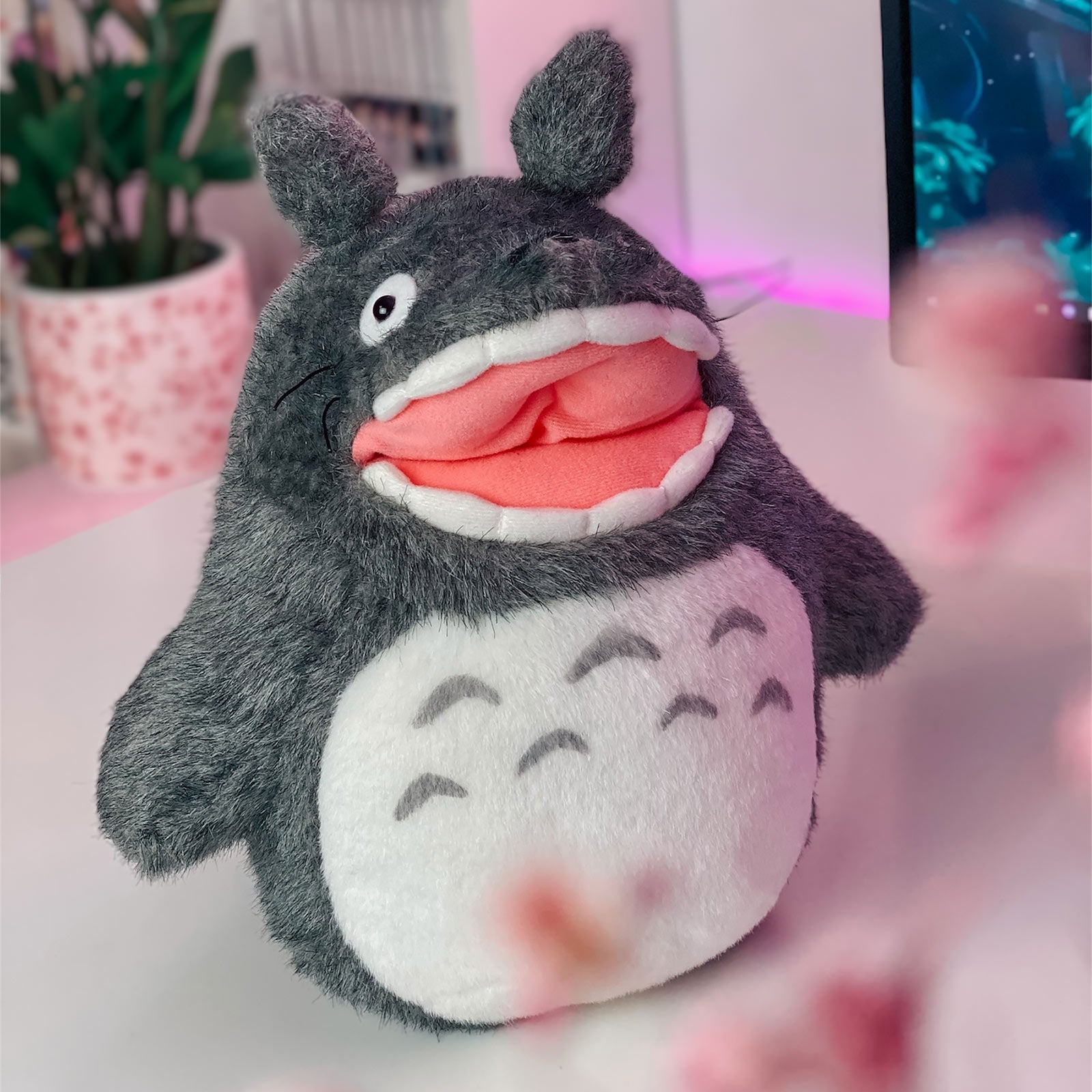Immagine del prodotto Figura di peluche Totoro felice grigio