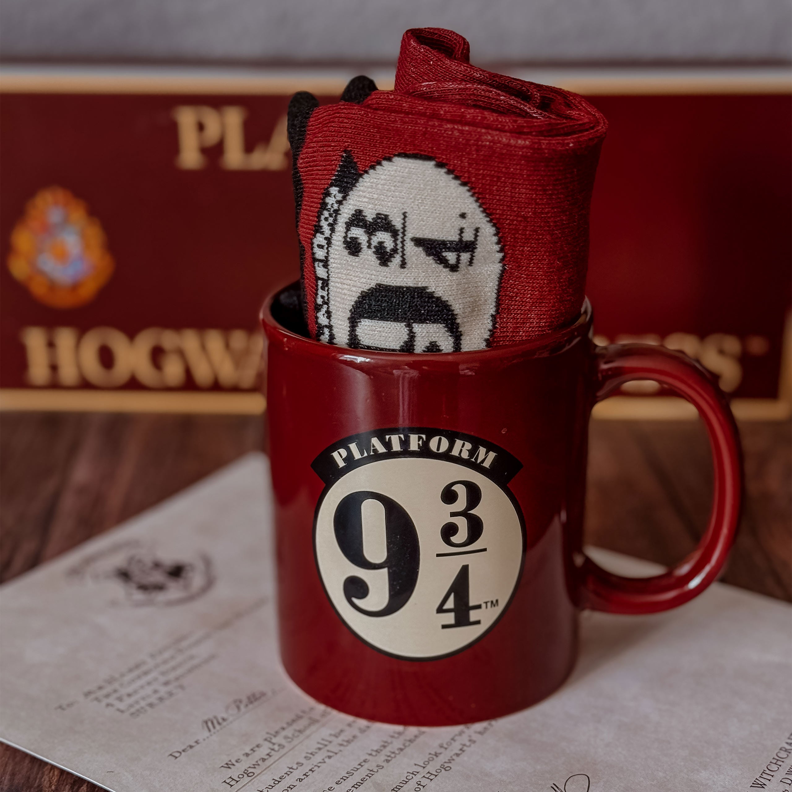 Immagine del prodotto Harry Potter - Calzini e Tazza Binario 9 3/4