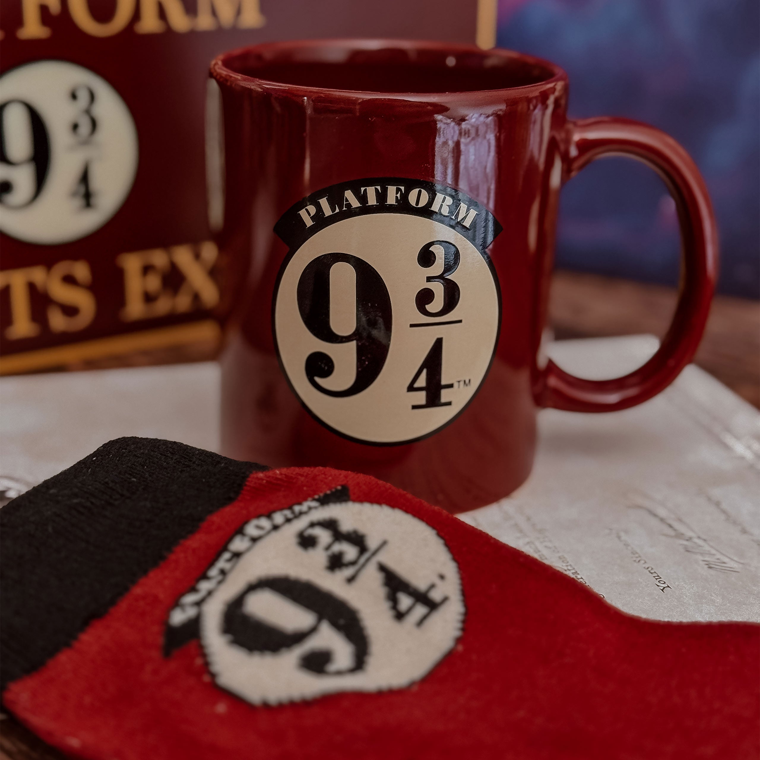 Immagine del prodotto Harry Potter - Calzini e Tazza Binario 9 3/4