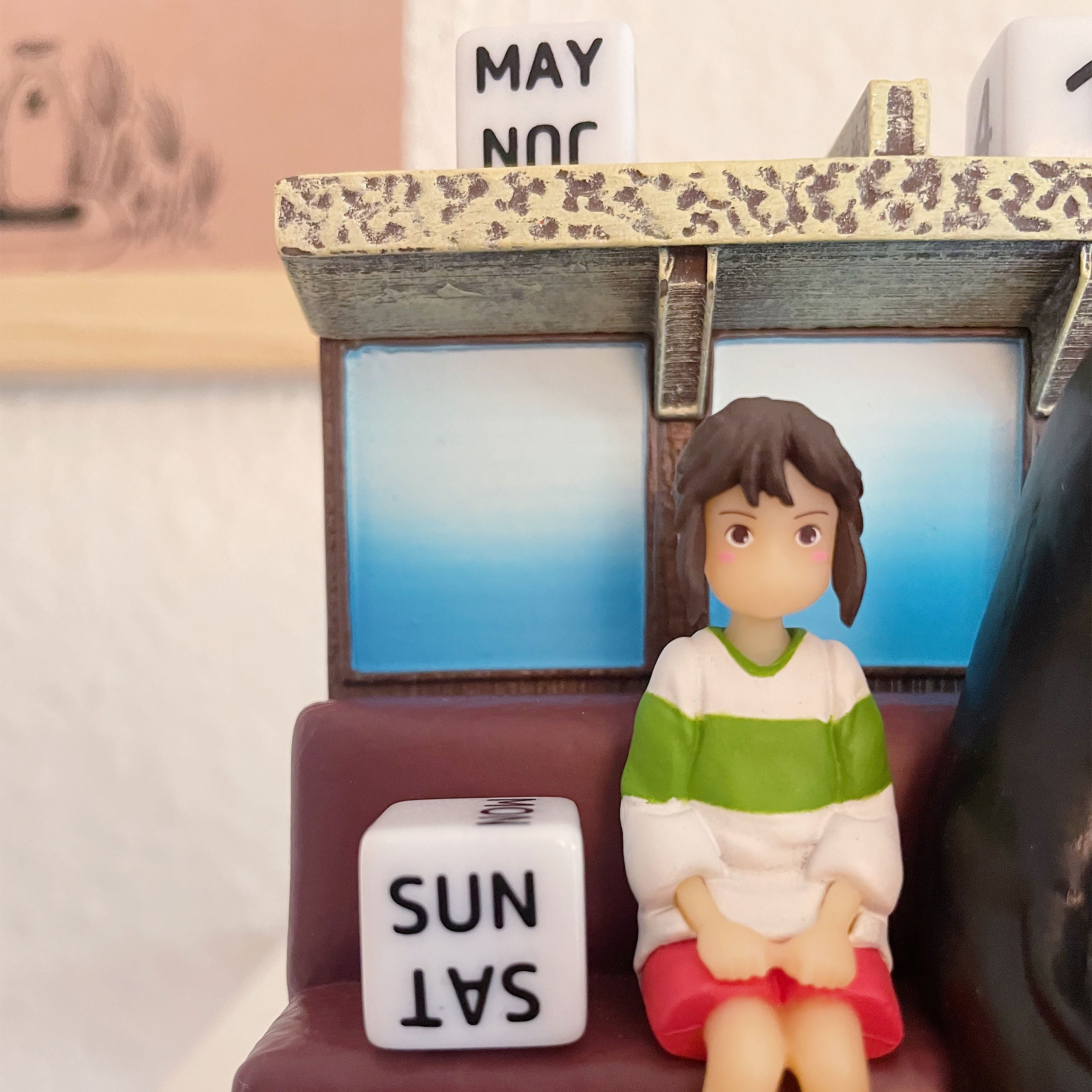 Immagine del prodotto Viaggio di Chihiro nel Paese delle Meraviglie - Senza Volto & Chihiro Calendario 3D di un anno