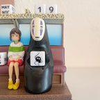 Immagine del prodotto Viaggio di Chihiro nel Paese delle Meraviglie - Senza Volto & Chihiro Calendario 3D di un anno