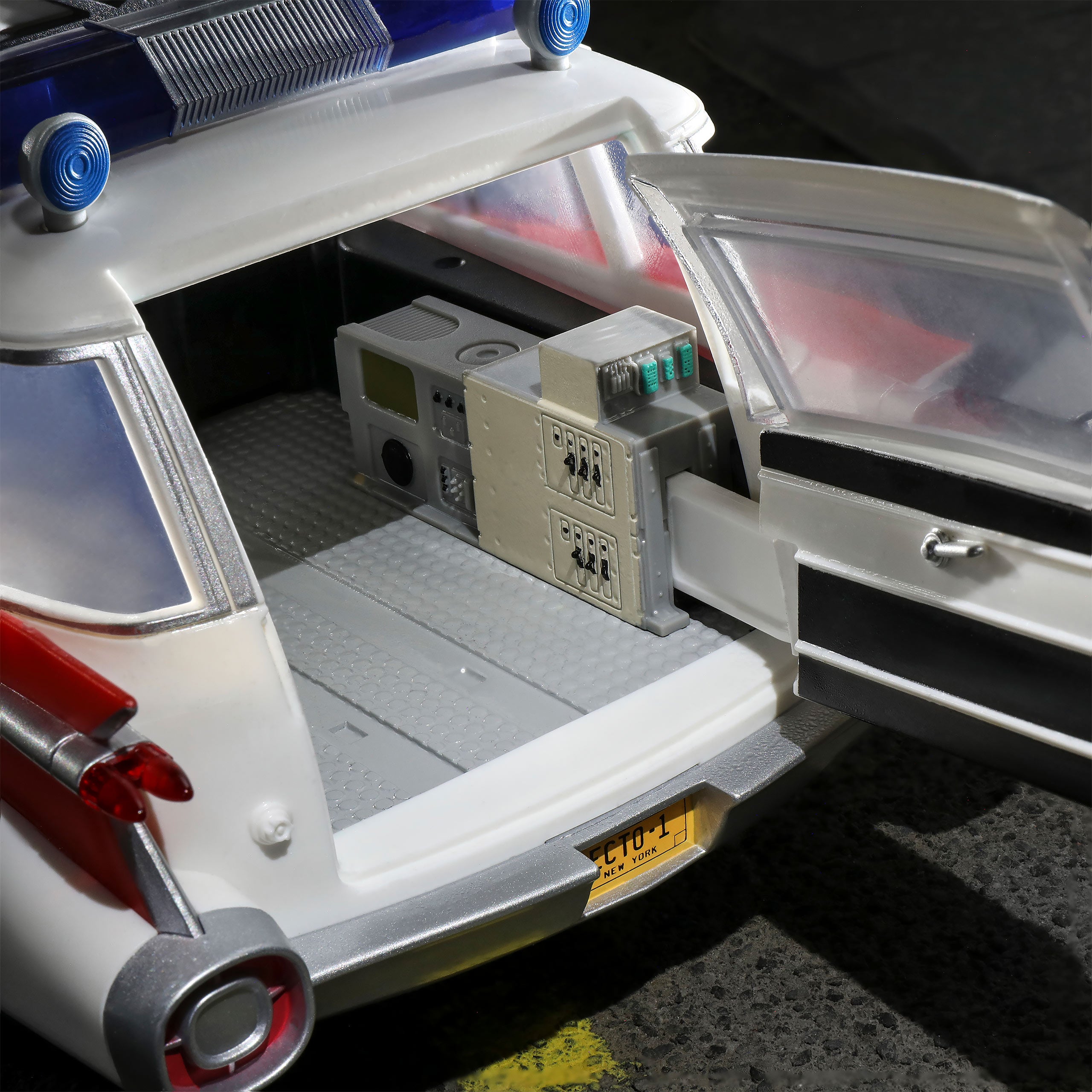 Immagine del prodotto Ghostbusters - Ecto-1 Set di Action Figures 40° Anniversario