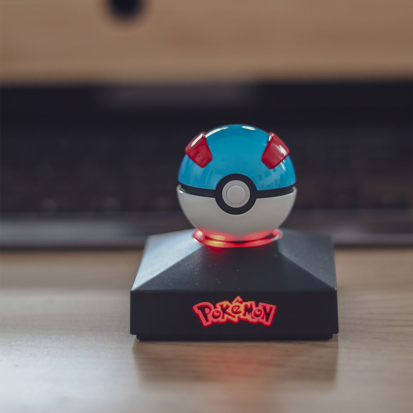 Immagine del prodotto Pokemon - Mini replica di Superball Pokeball con luce
