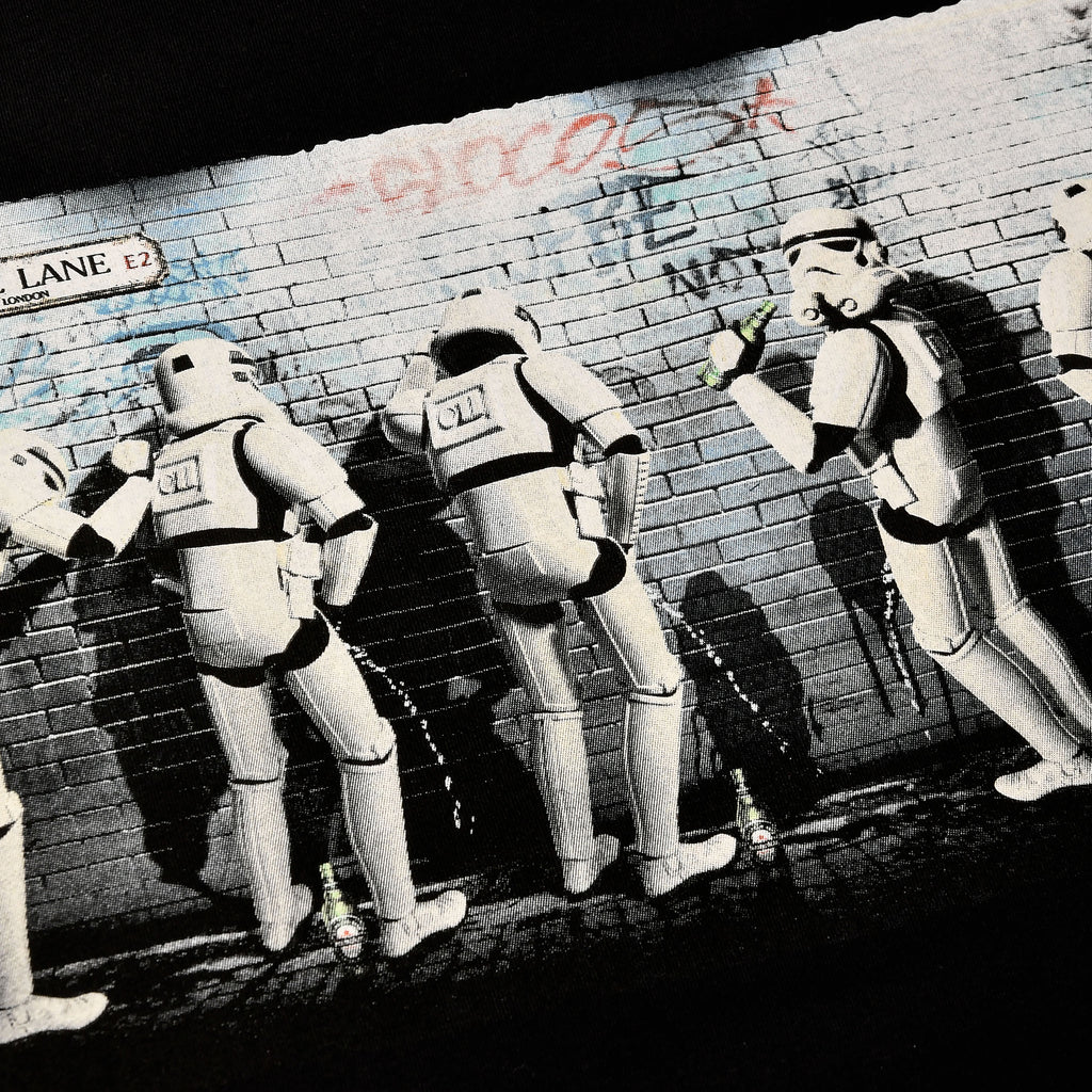 Immagine del prodotto T-shirt 'Fine della Notte' per fan di Star Wars nera