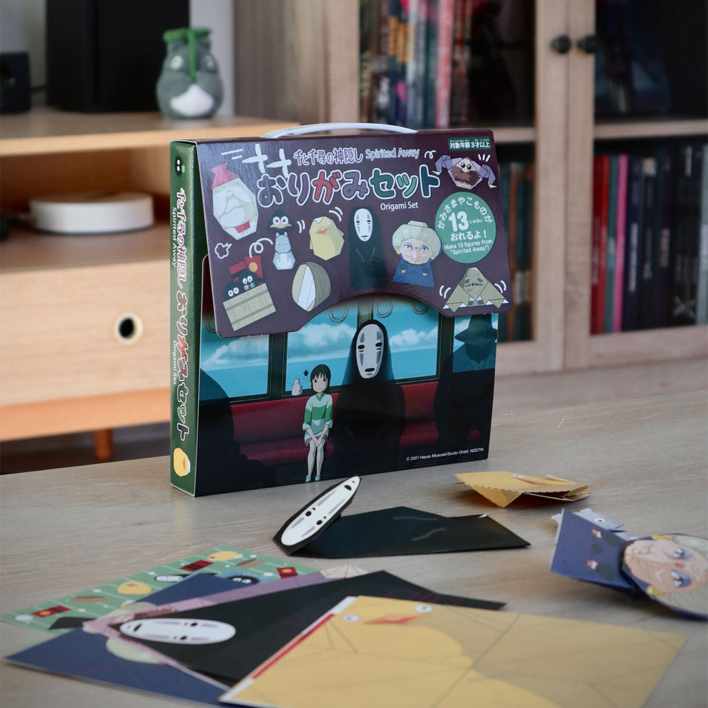 Product image Spirited Away - No-Face and Chihiro Origami Set