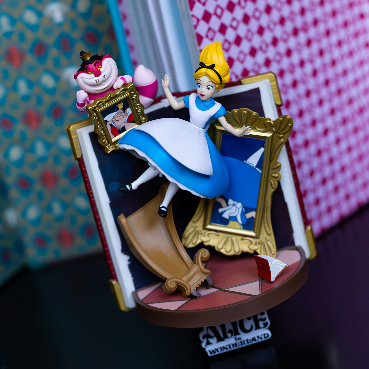 Immagine del prodotto Alice nel Paese delle Meraviglie - Figura di diorama D-Stage Serie di libri di storie Disney