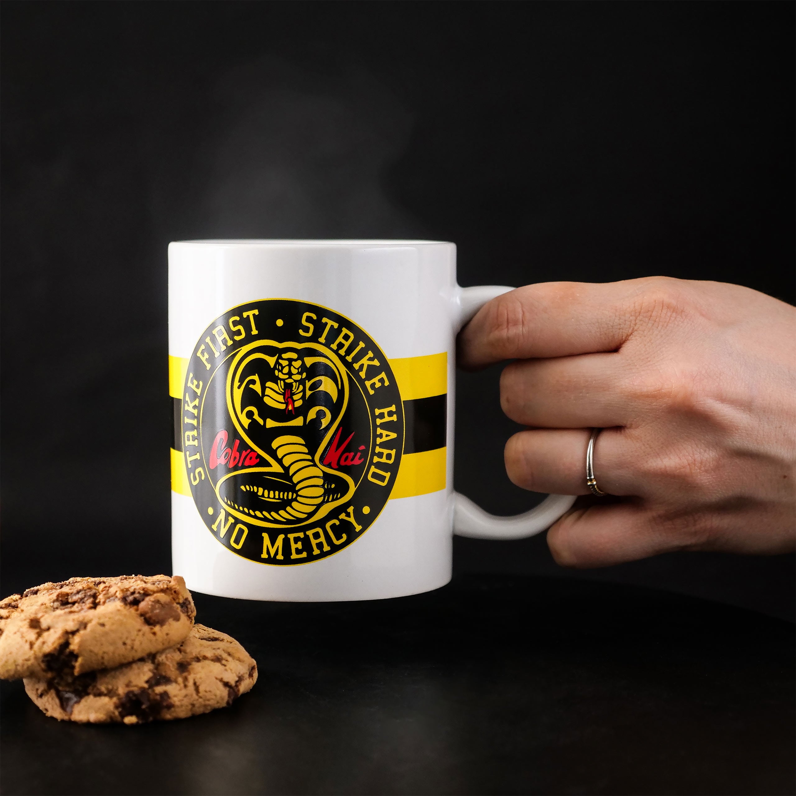 Immagine del prodotto Cobra Kai - No Mercy Tazza bianca