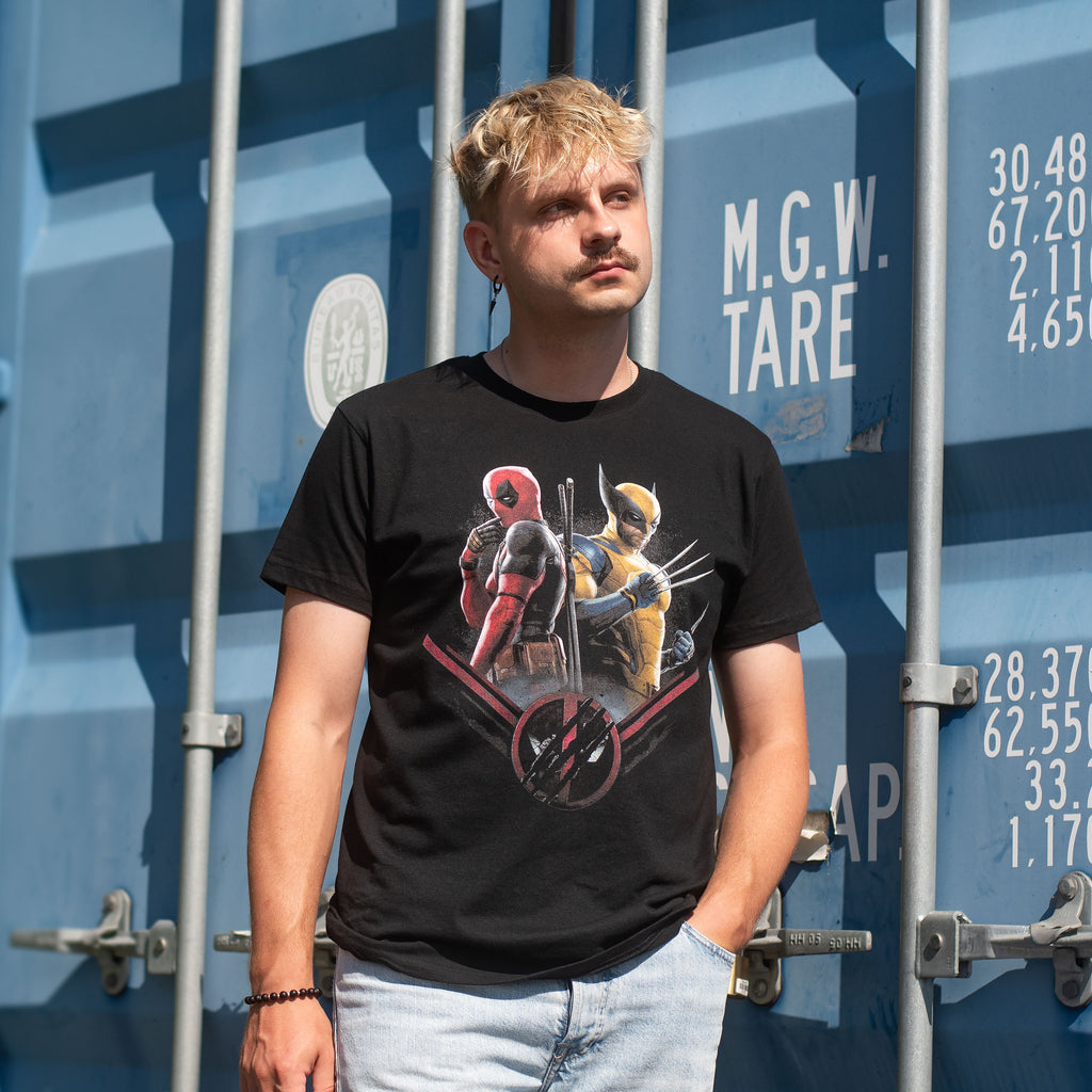 Immagine del prodotto T-shirt nera Deadpool e Wolverine Double Trouble
