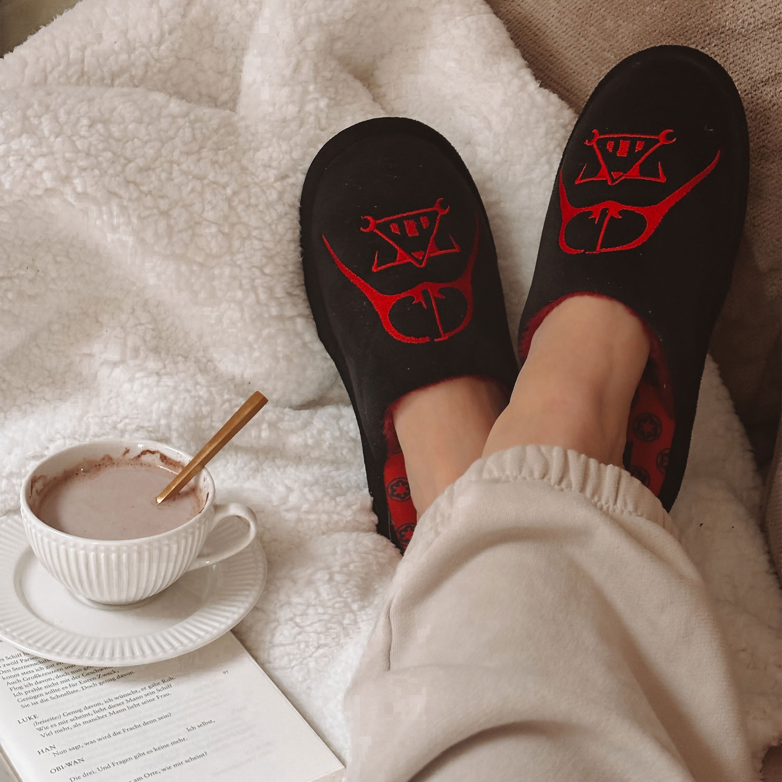 Immagine del prodotto Star Wars - Pantofole Darth Vader Nero-Rosso