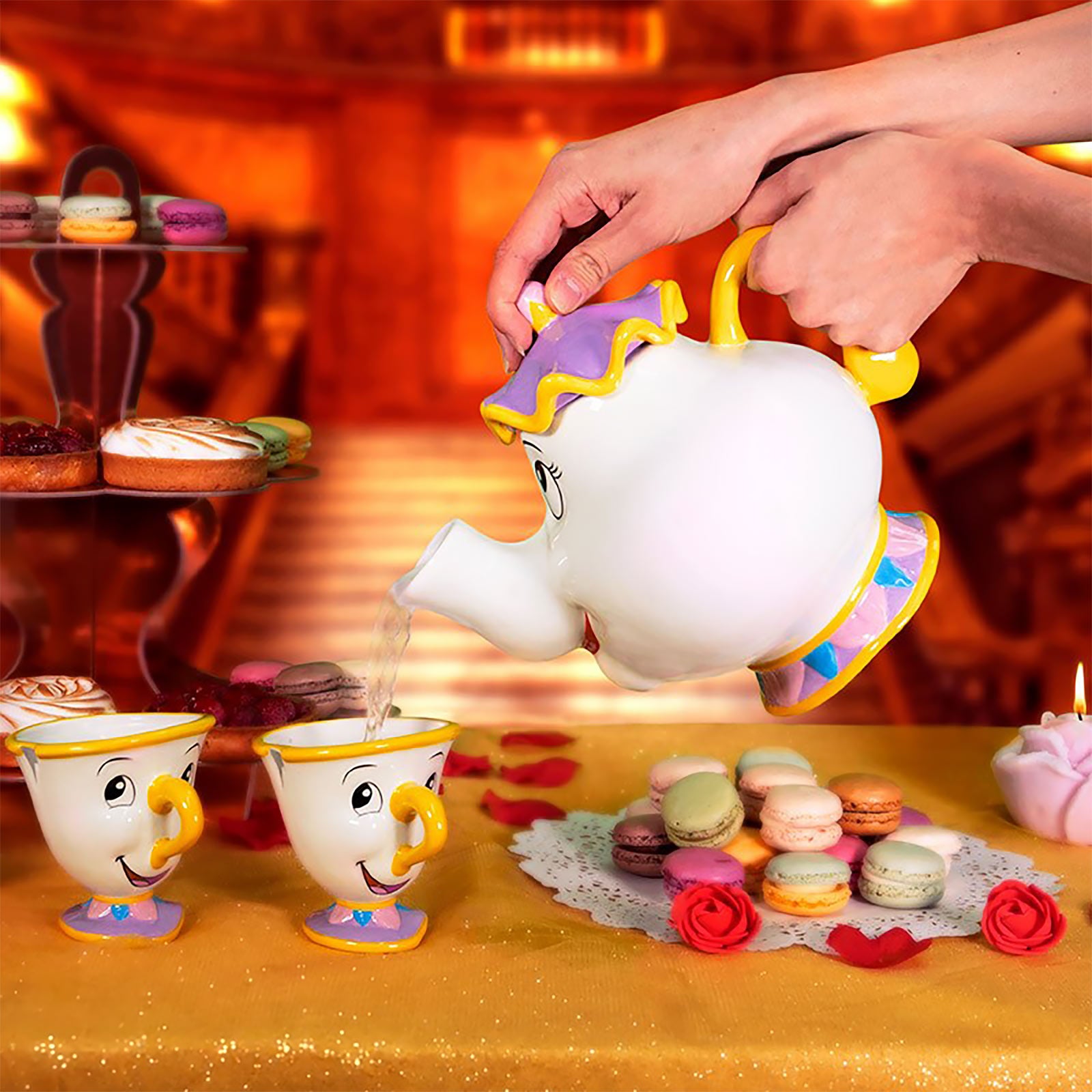 Product image Beauty and the Beast - Mrs. Potts and Chip 3-piece tea set