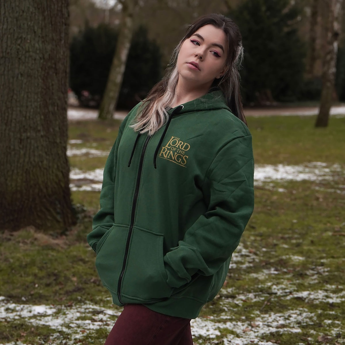 Immagine del prodotto Il Signore degli Anelli - Felpa con cappuccio con zip Terra di Mezzo verde