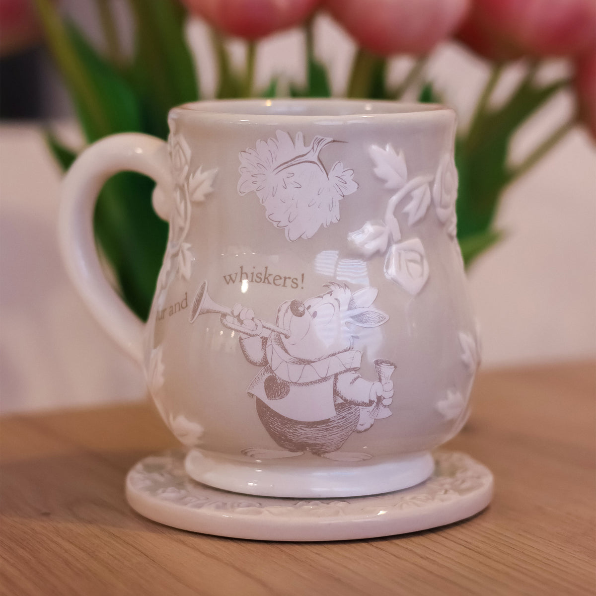 Immagine del prodotto Alice nel paese delle meraviglie - Tazza in rilievo del Coniglio Bianco