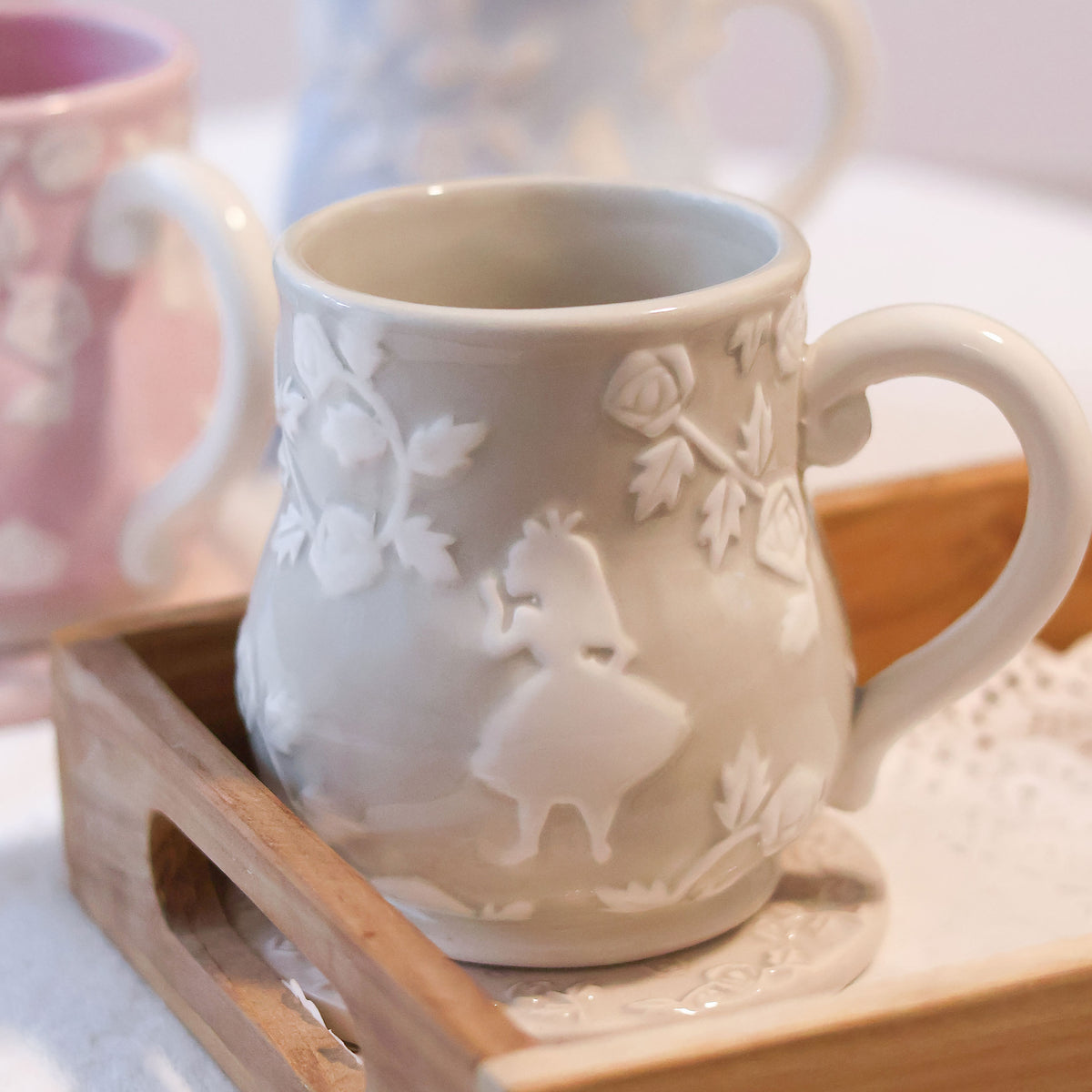 Immagine del prodotto Alice nel paese delle meraviglie - Tazza in rilievo del Coniglio Bianco