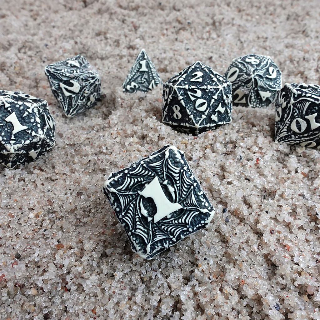 Immagine del prodotto Dracopolis - Il set di dadi Blackfang Scandinavo 7pcs