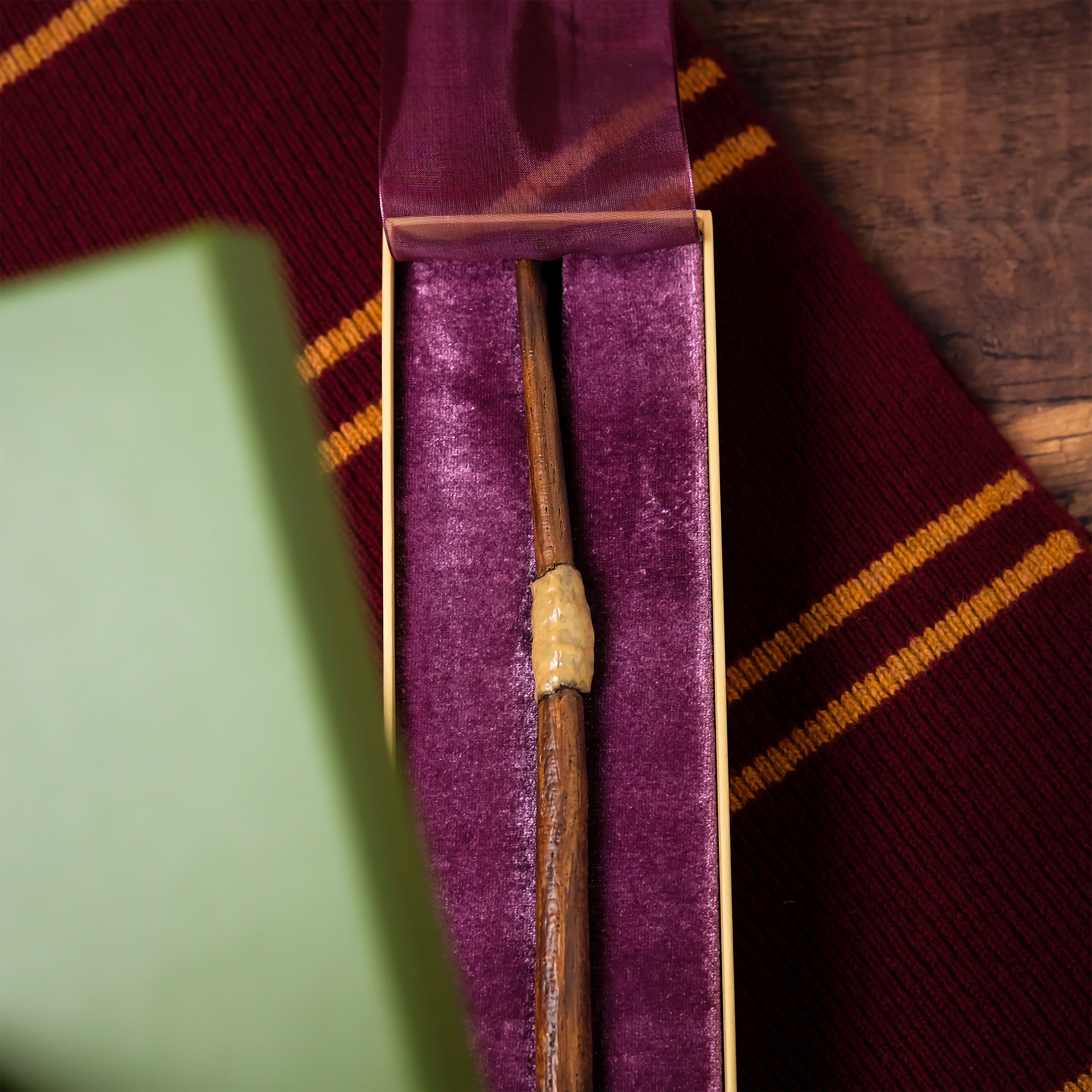 Immagine del prodotto Prima Bacchetta di Ron Weasley - Collezione Prime Bacchette di Harry Potter