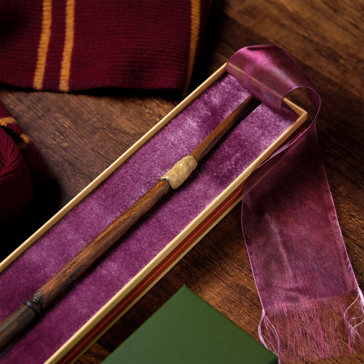 Immagine del prodotto Prima Bacchetta di Ron Weasley - Collezione Prime Bacchette di Harry Potter