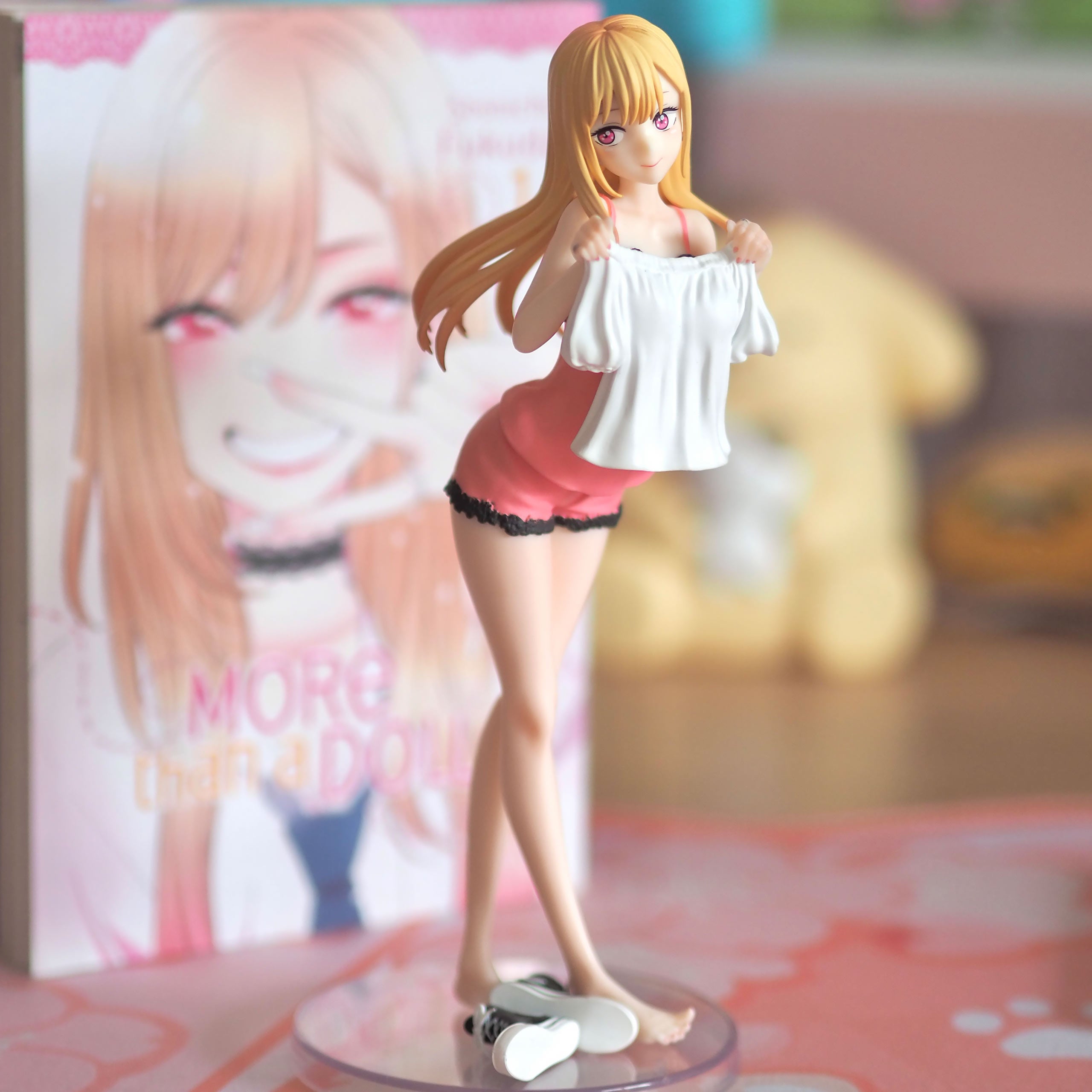 Product image My Dress-Up Darling - Marin Kitagawa Trying On Figure