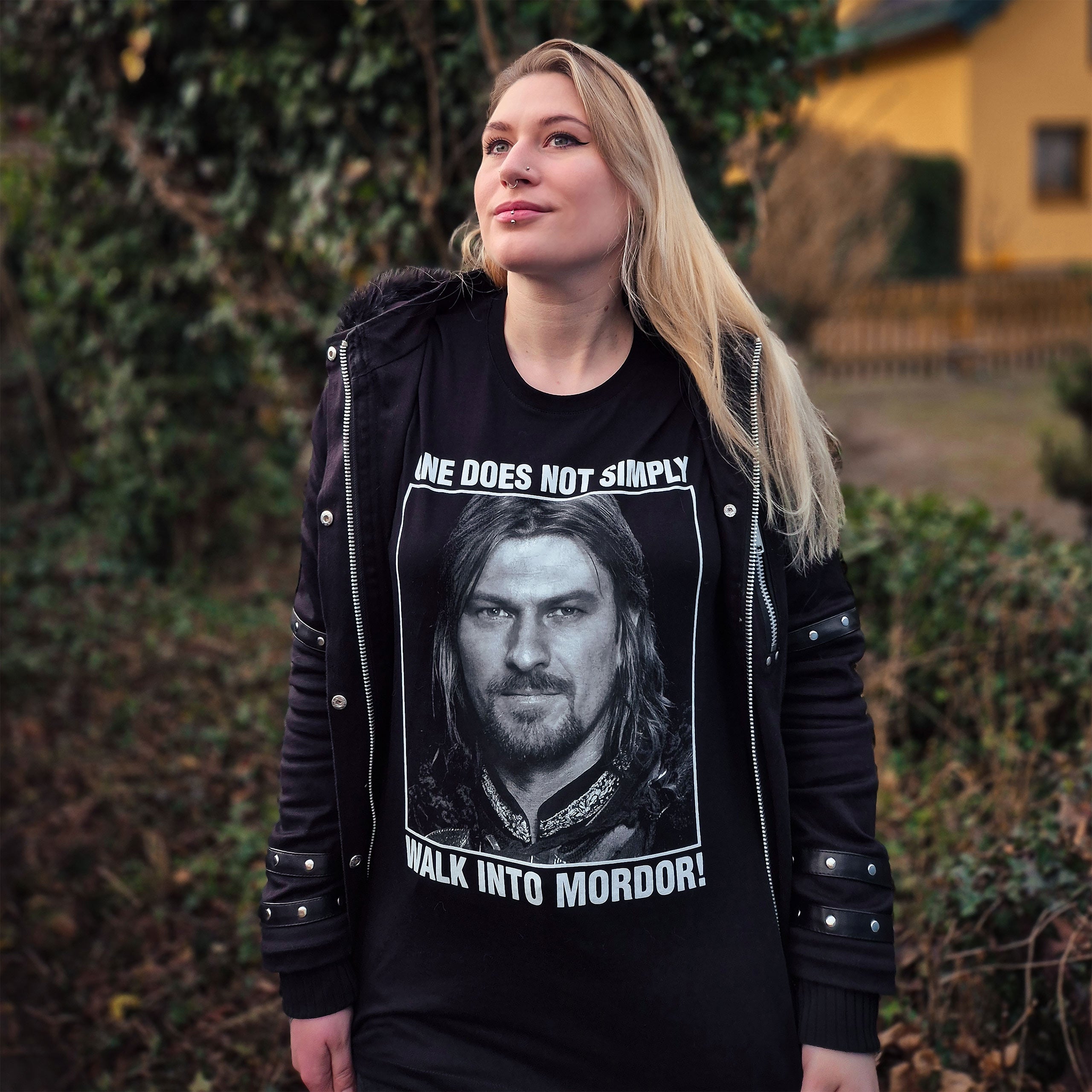 Immagine del prodotto Maglietta Boromir Non si entra semplicemente a Mordor - Il Signore degli Anelli
