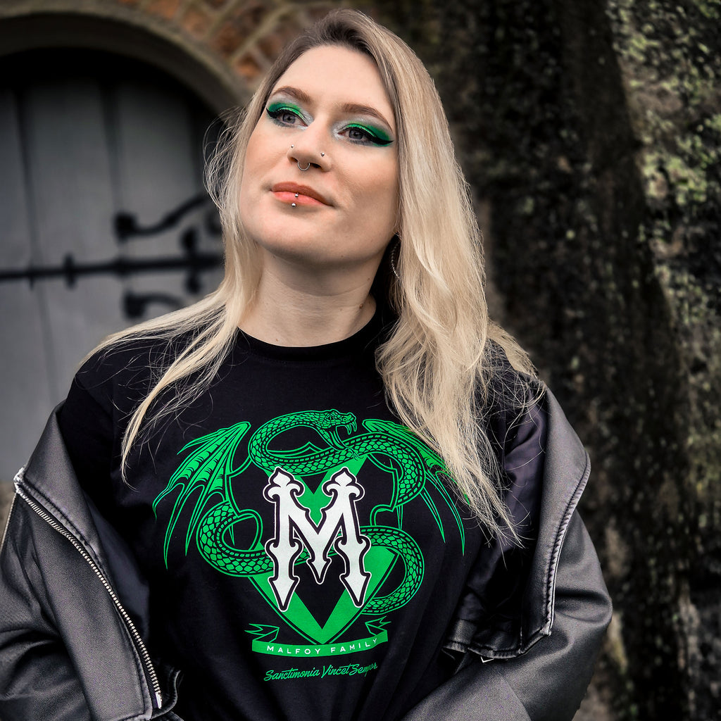 Immagine del prodotto T-shirt nera della famiglia Malfoy - Harry Potter